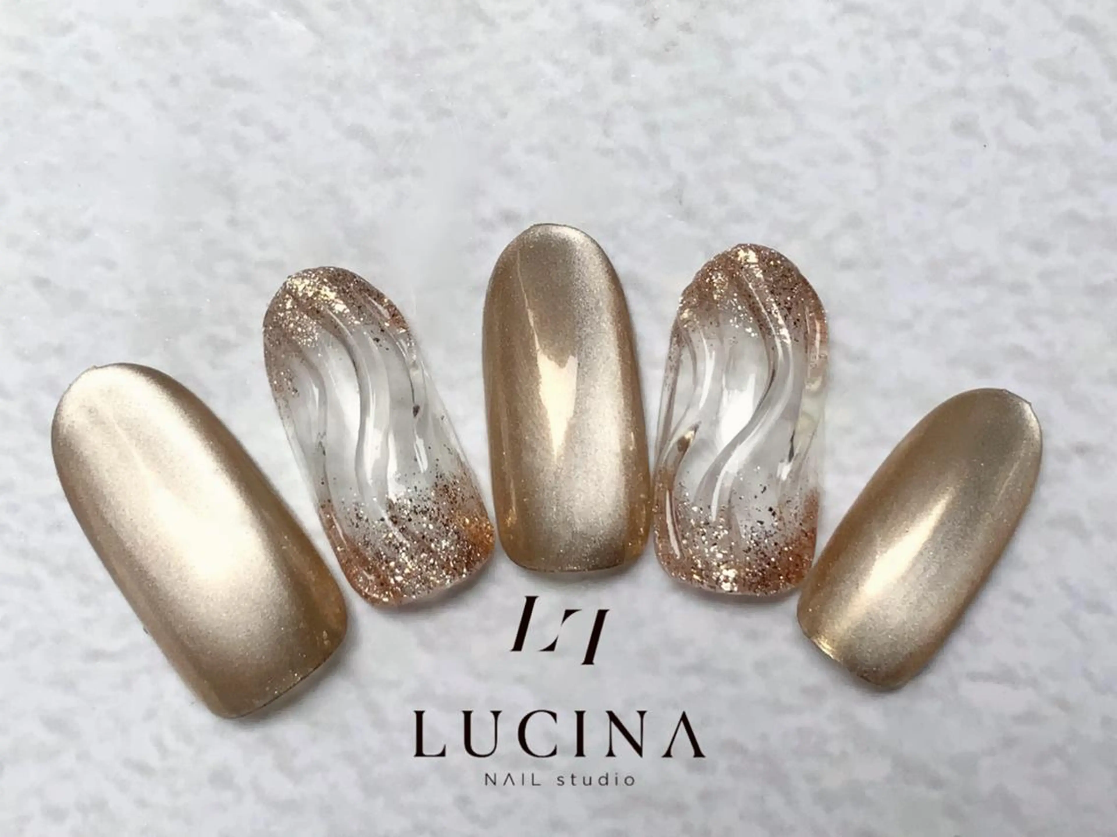 ネイル クリアネイル 長さ出し フットネイル フレンチネイル ジェルネイル ハンドネイル 新橋 ルキナ スタッフのネイルデザイン