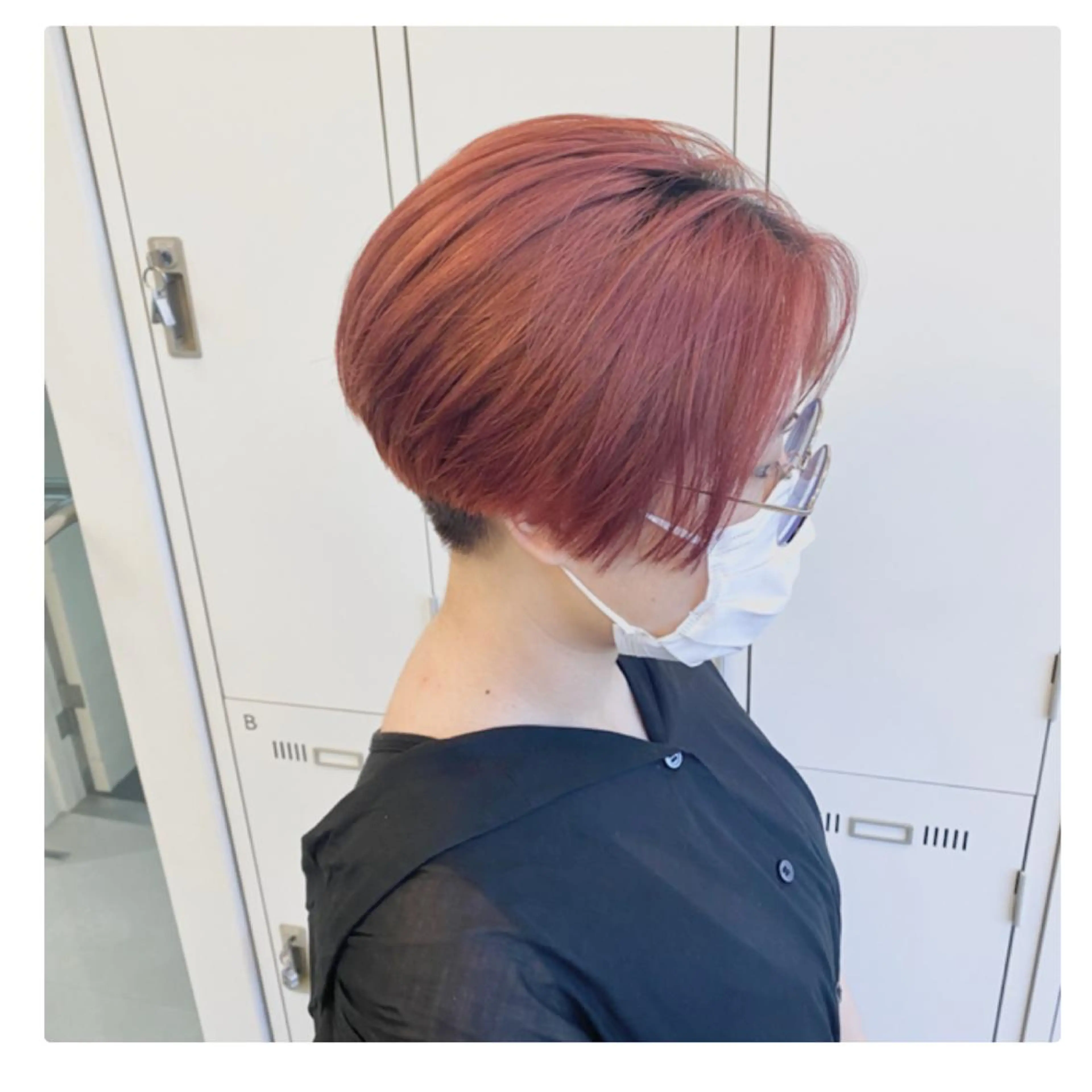 ショート カラー YUNA ユウナのヘアスタイル