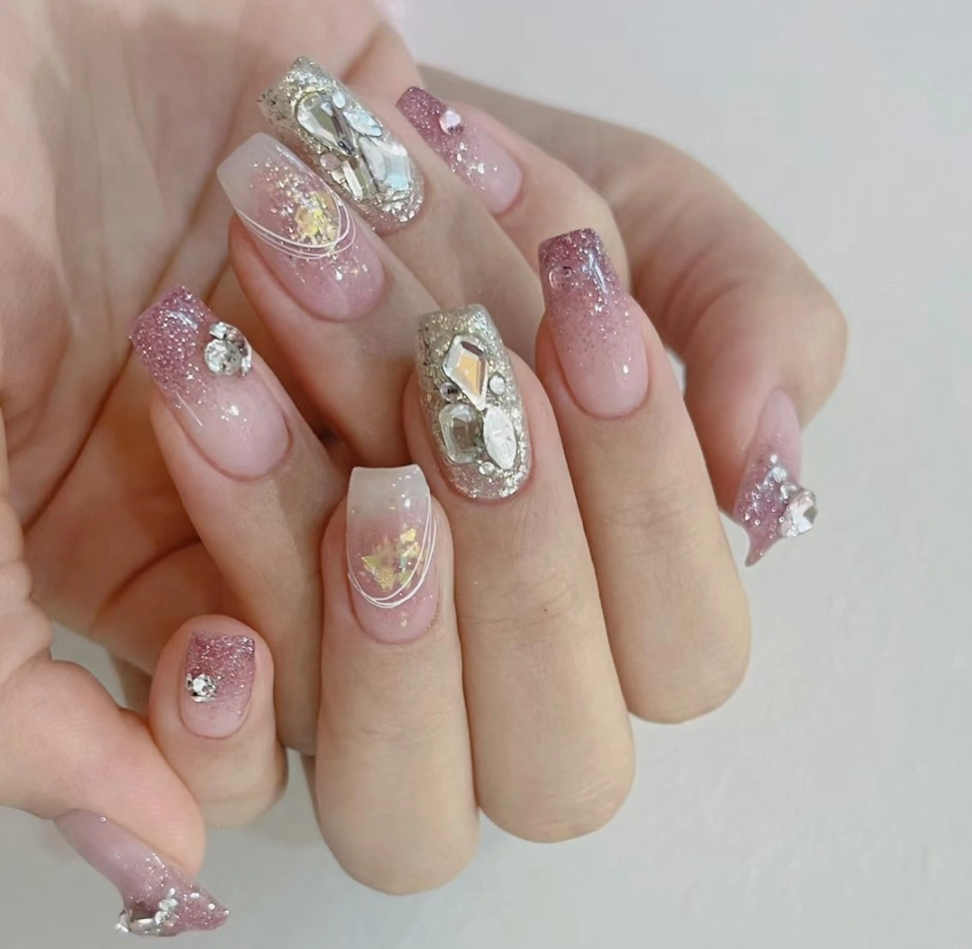 ネイル ハンドネイル D-BEAUTY Nailsalonのネイルデザイン