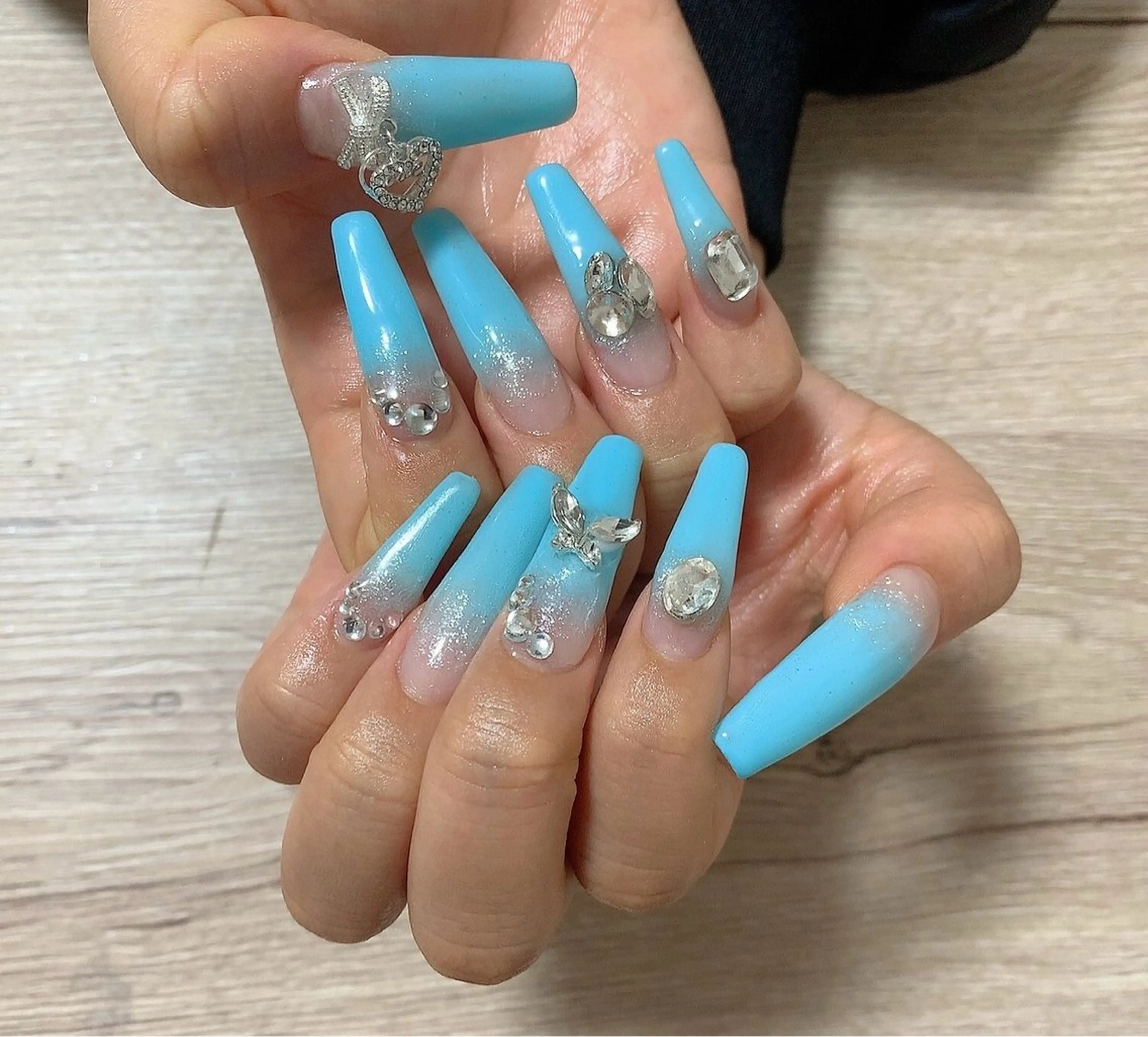 ネイル 持ち込み MINAMI nailsのネイルデザイン