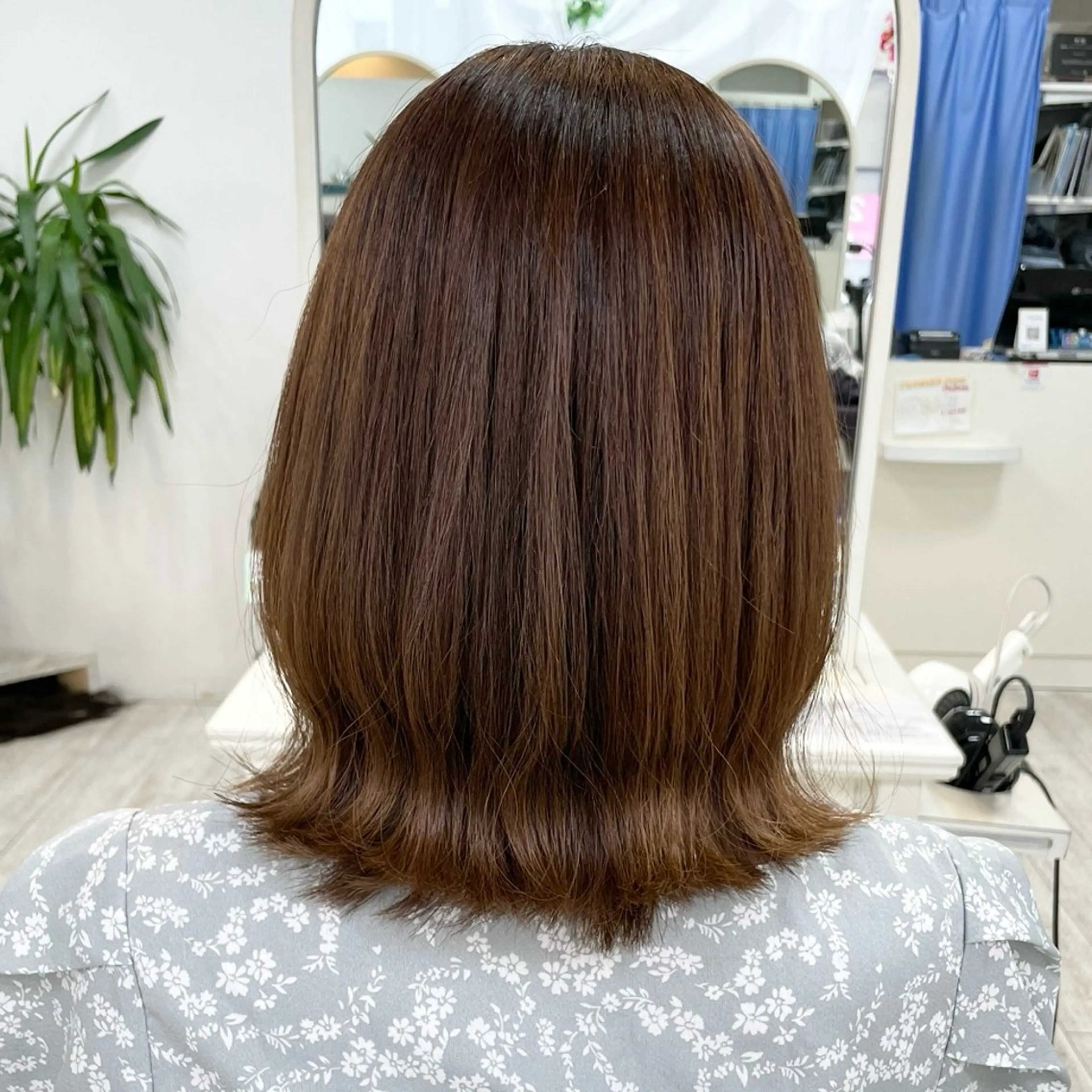 ミディアム カラー ヘアアレンジ ブラウンカラー カット ヘアカラー トリートメント 町田 あみのヘアスタイル