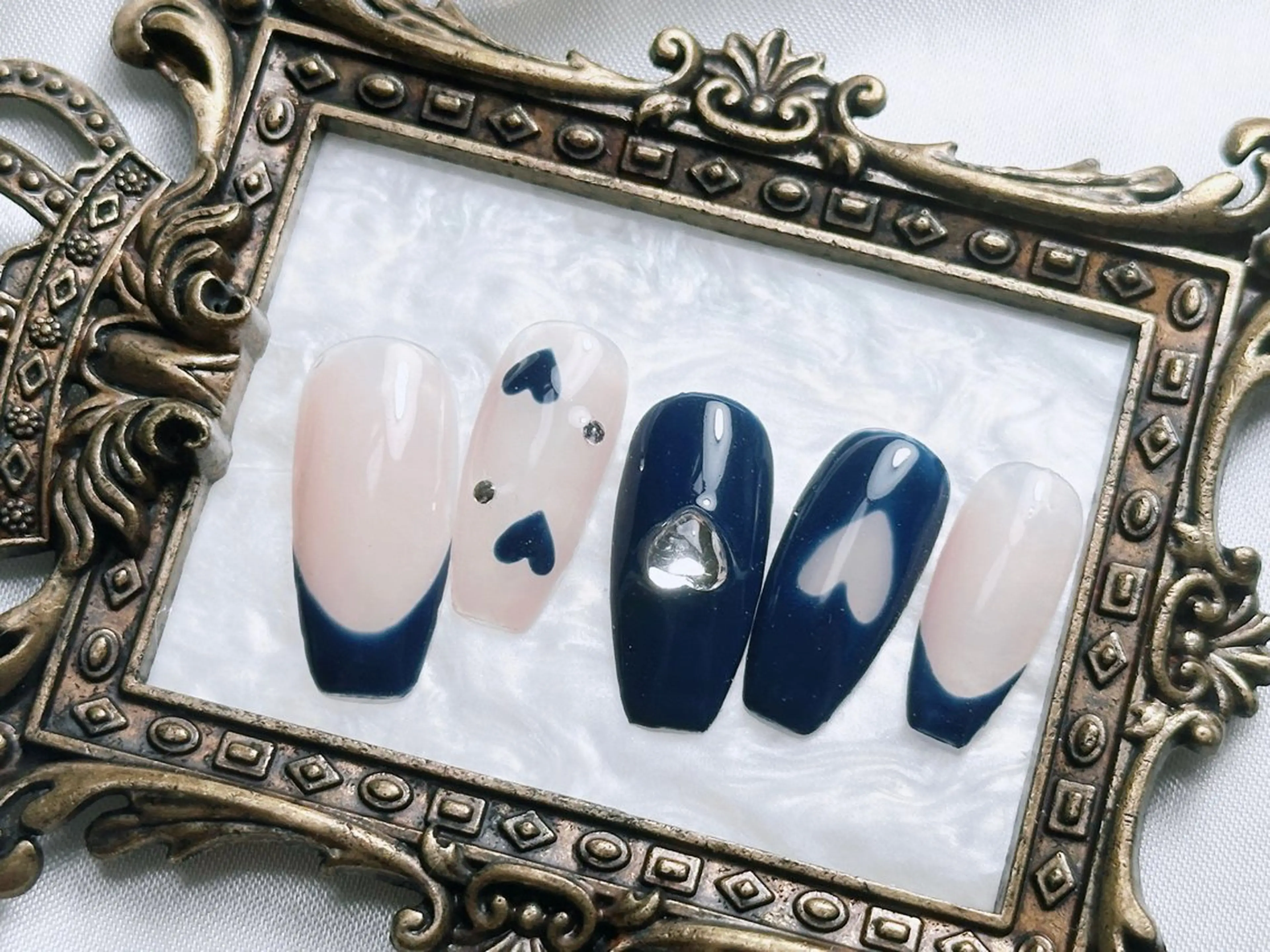 ネイル ブルー フレンチネイル マグネットネイル ニュアンスネイル オフィスネイル Mnail _KKのネイルデザイン