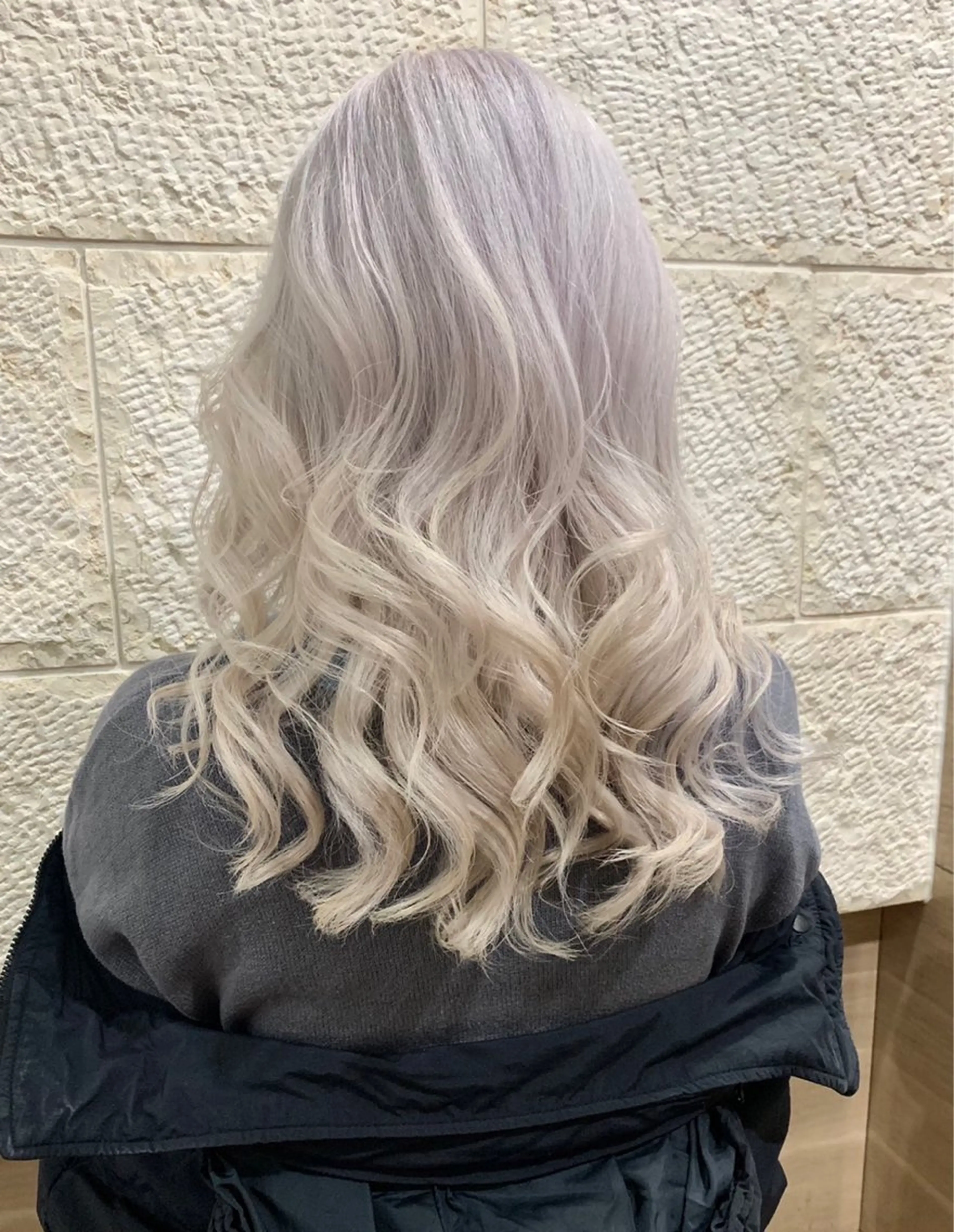 カラー ブリーチ ハイトーンカラー ヘアカラー Seleneコウキ ブリーチ/ハイトーンのヘアスタイル