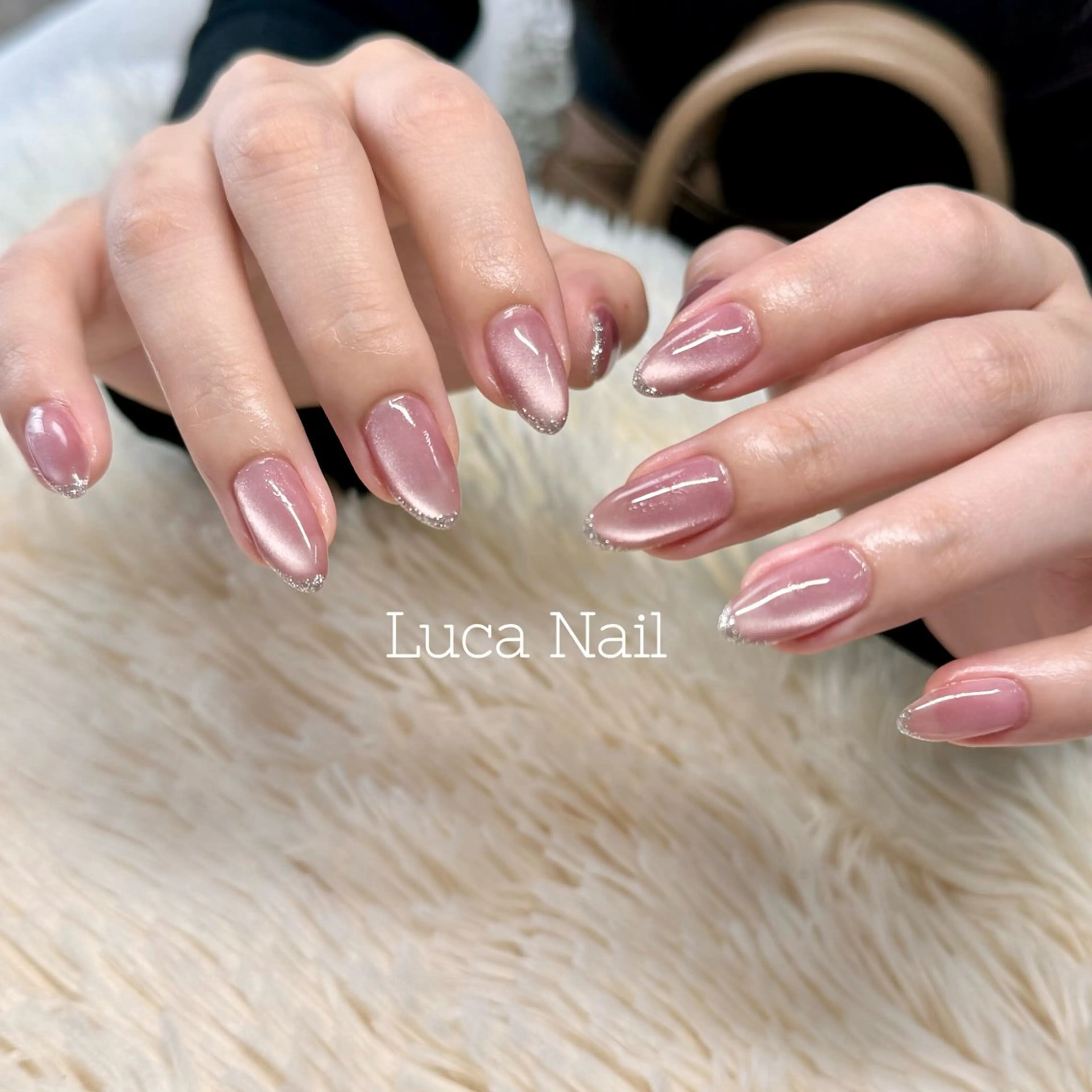 ネイル フレンチネイル ラメ(グリッター) マグネットネイル Luca  Nail所属・Luca Nail 🌼yu-kaのネイルデザイン