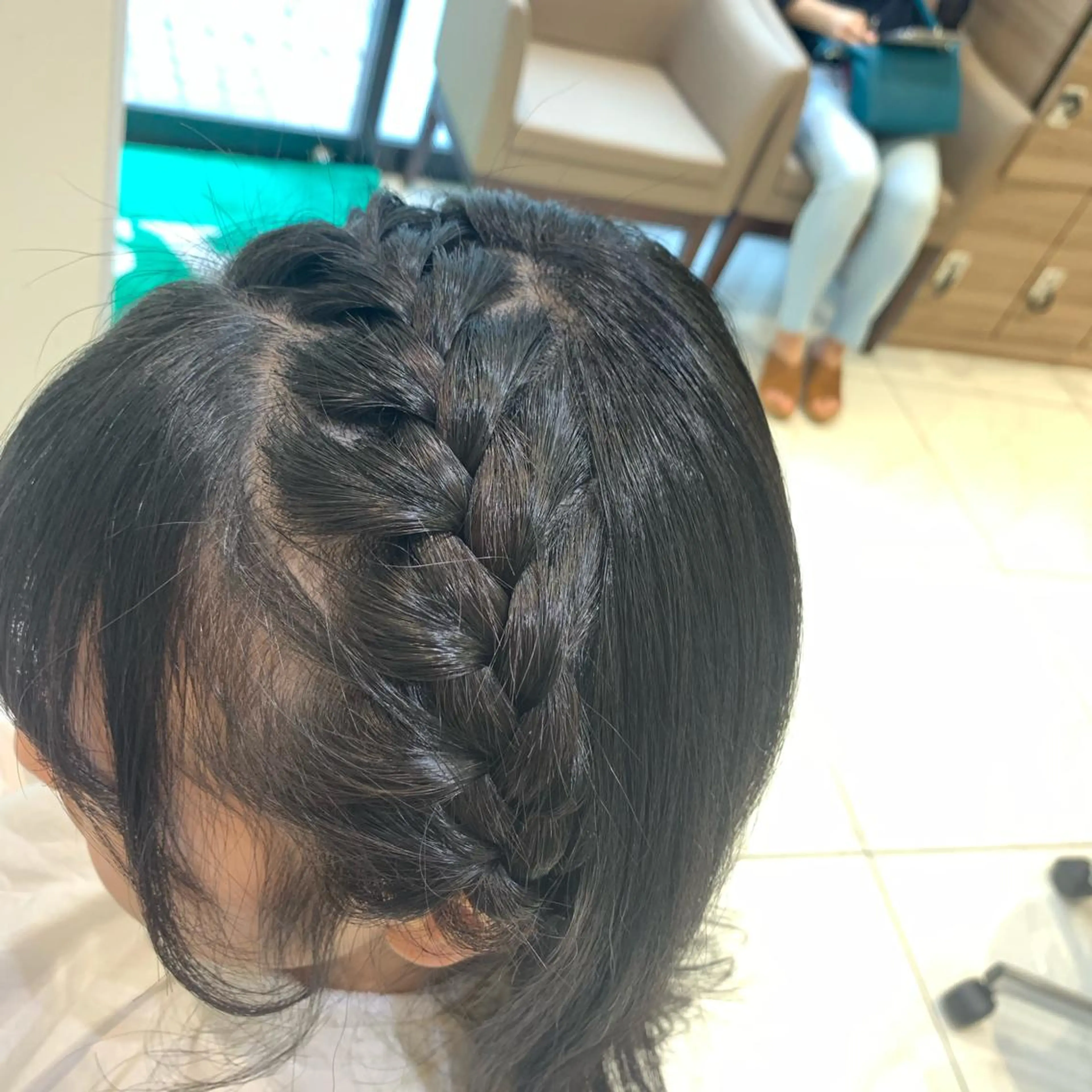 ミディアム ヘアアレンジ Dears 香芝店所属・関 優希のヘアスタイル