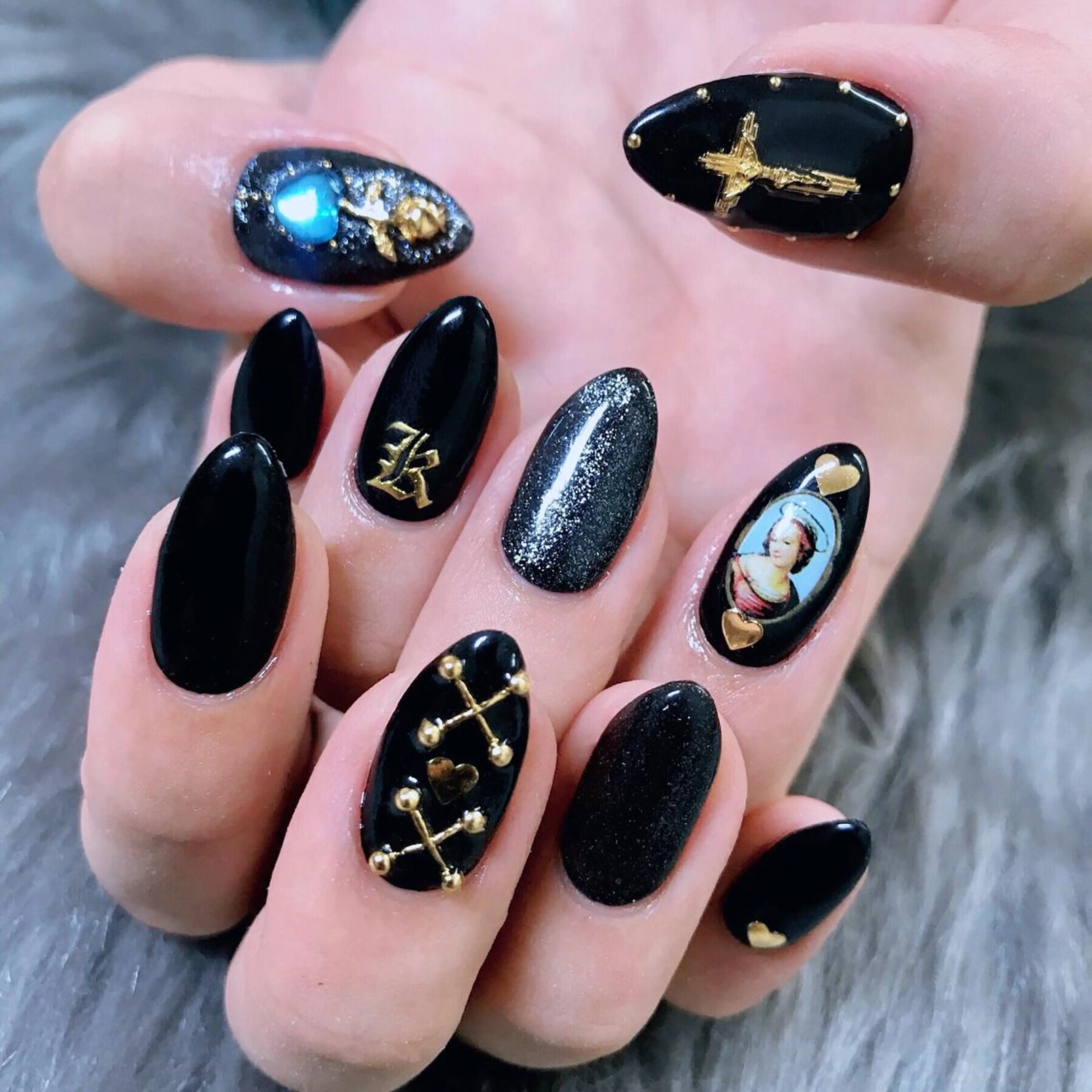 ネイル NOIROUGE所属・NOI ROUGEのネイルデザイン