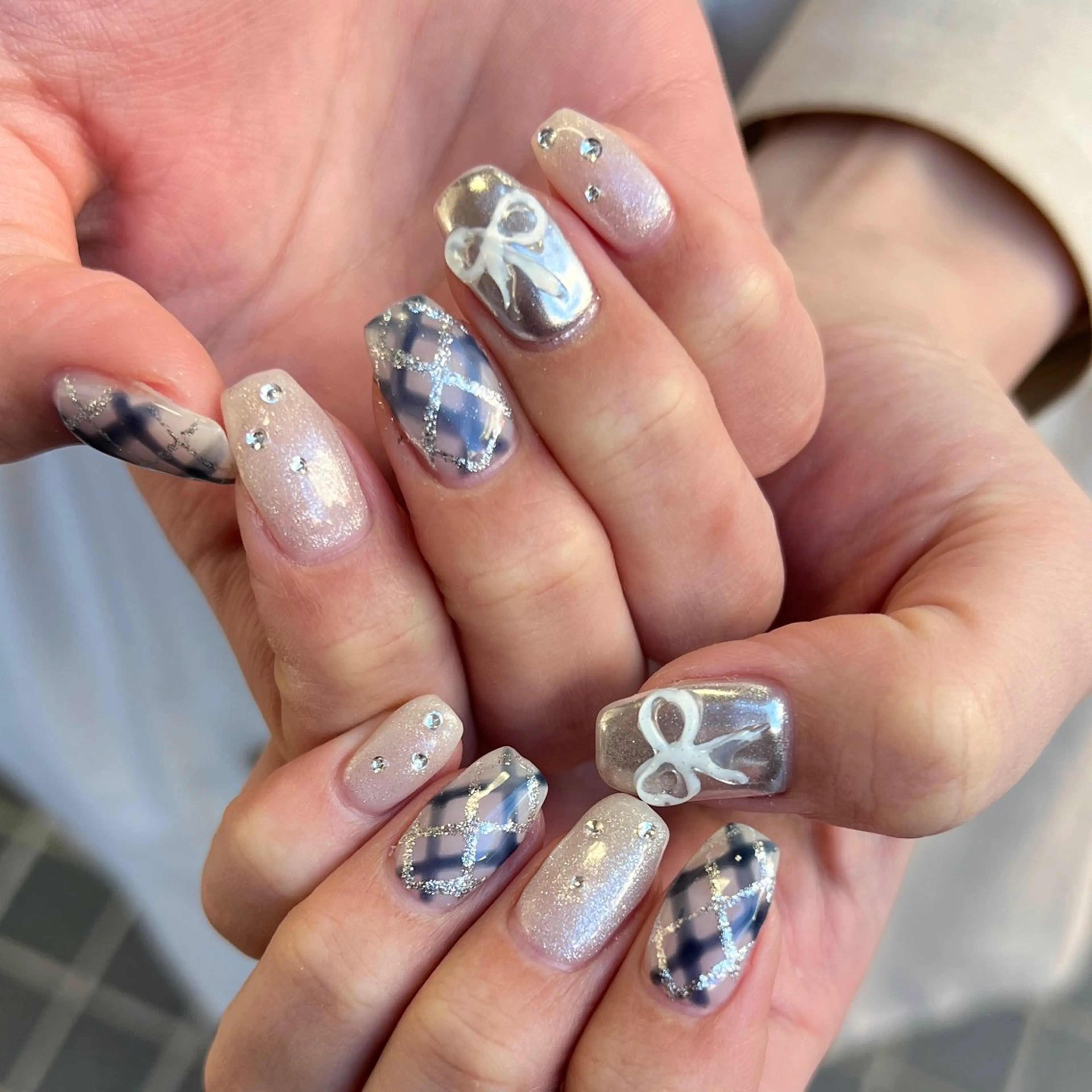 ネイル ハンドネイル 河野 弥月のネイルデザイン