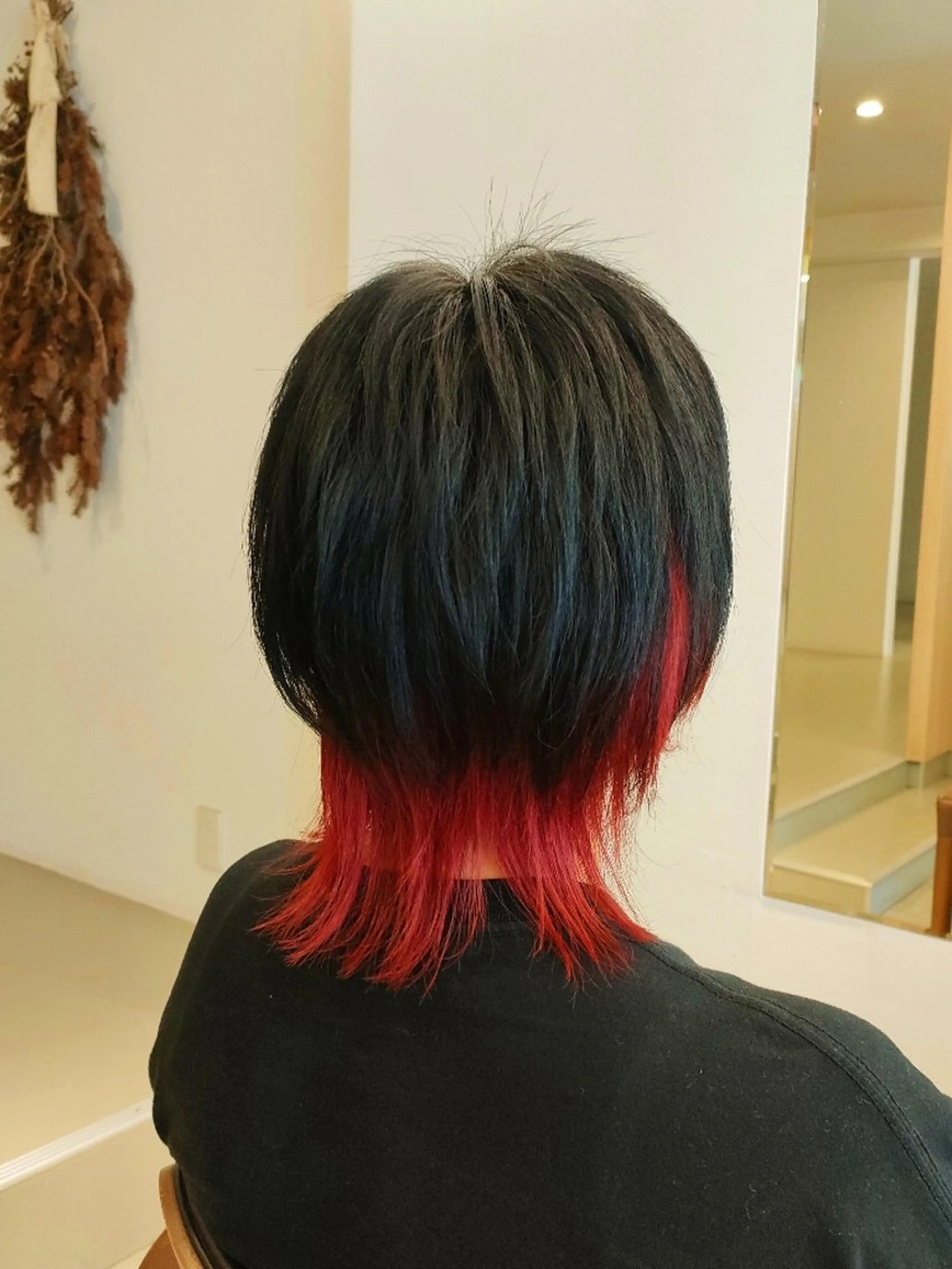 カラー インナーカラー ❁︎NOAN❁︎ レイヤーカットのヘアスタイル