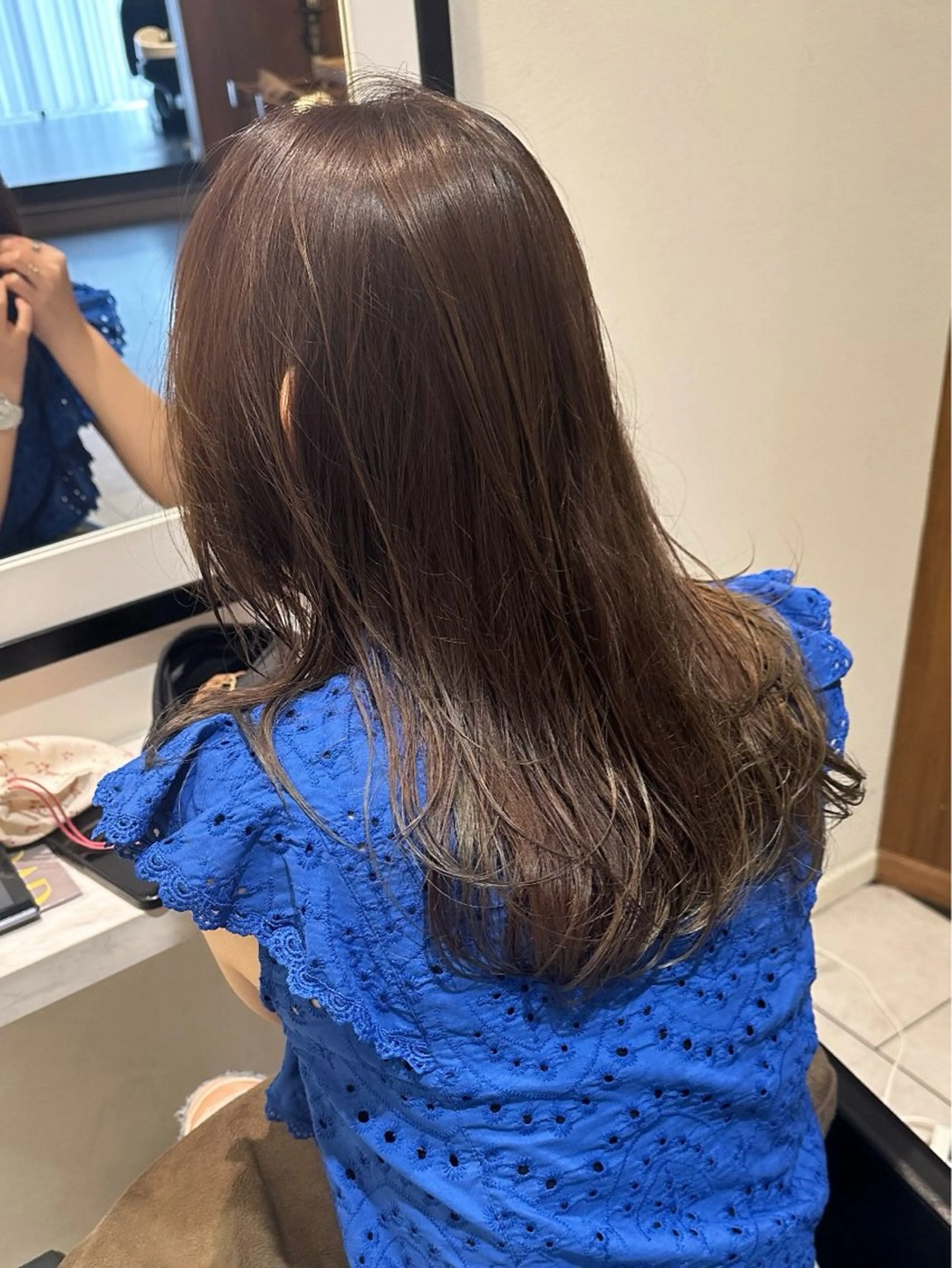 セミロング カラー 巻ける縮毛矯正/艶 カラーchika🩵のヘアスタイル