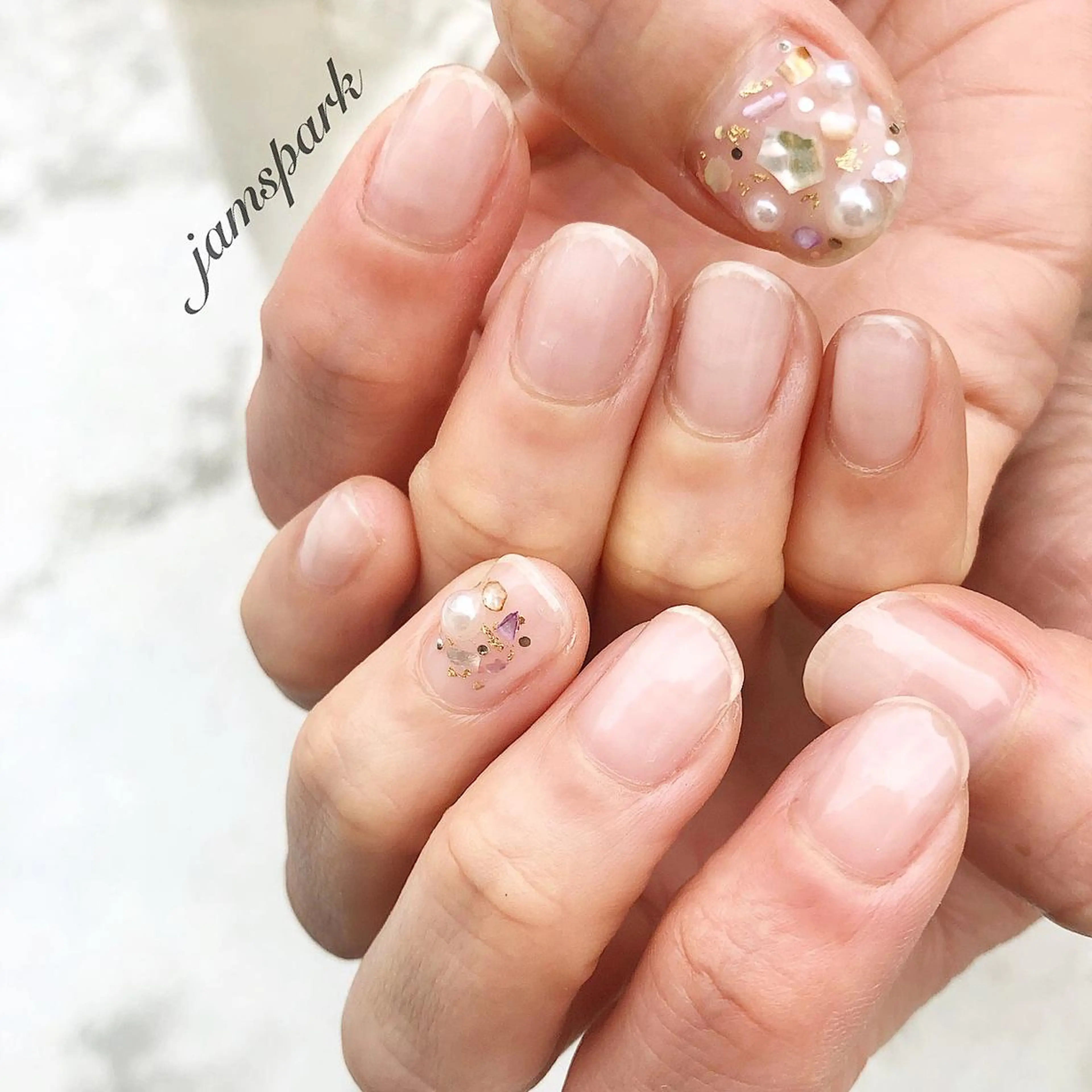 ネイル アートネイル クリアネイル ニュアンスネイル オフィスネイル ハンドネイル jamspark ✨のネイルデザイン