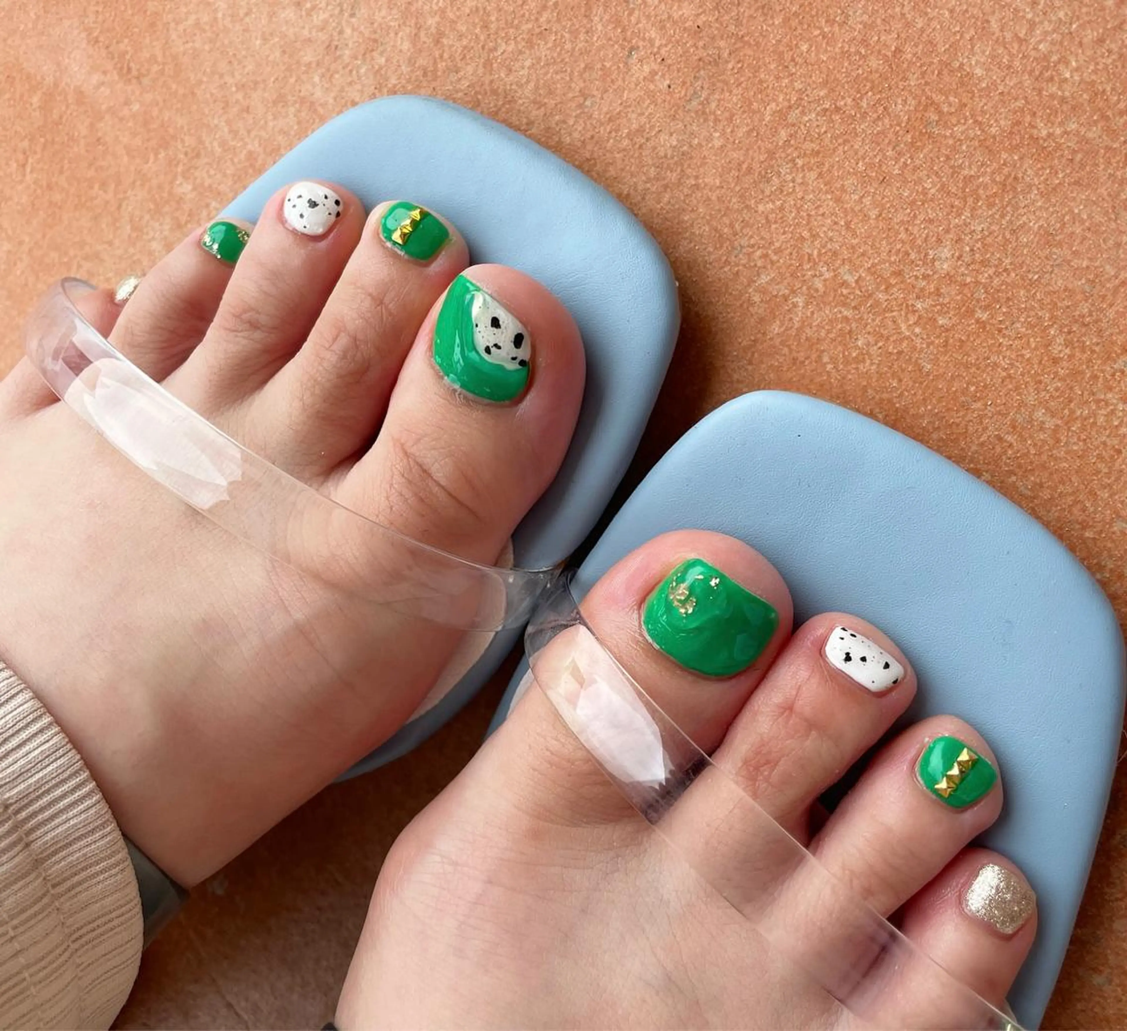 ネイル 駒月 明日香の眉毛・アイブロウイメージ