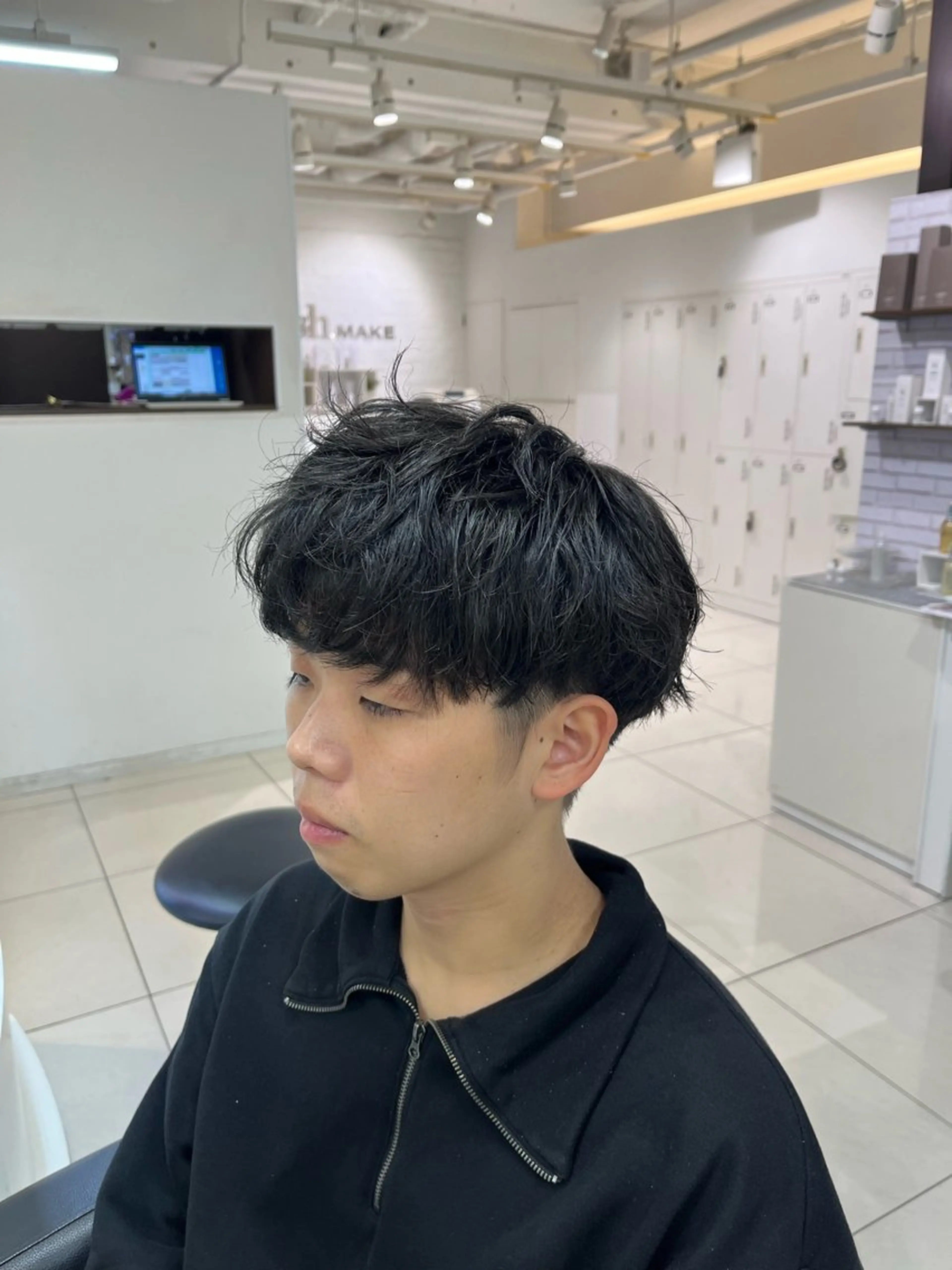 ショート メンズ マッシュ カット メンズパーマ職人 パーマ🔥ritaのヘアスタイル