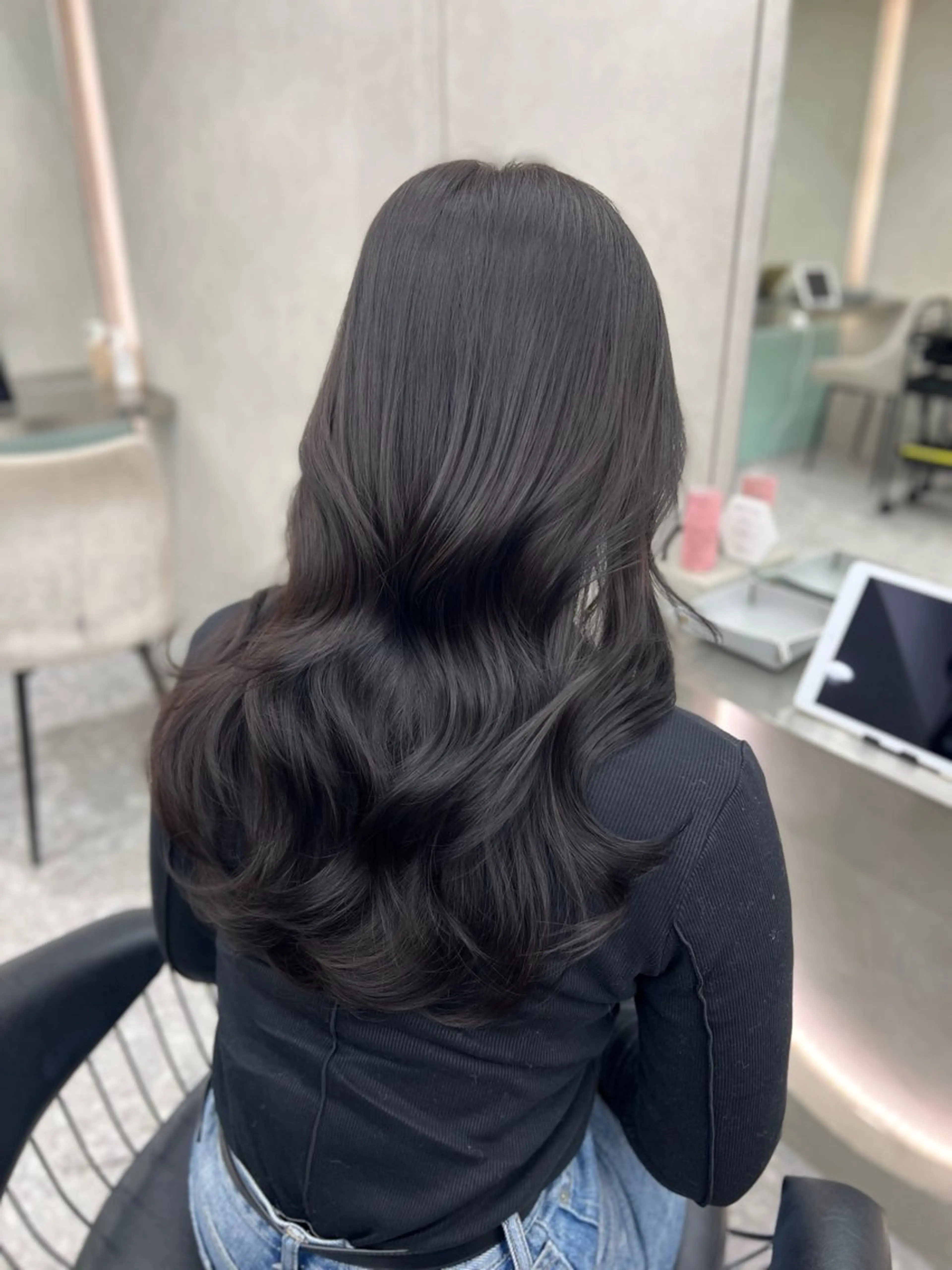 ロング 韓国風ヘア ワンホンヘア ヘアカラー 🎀透明感ブラウ ンshizuka🎀のヘアスタイル