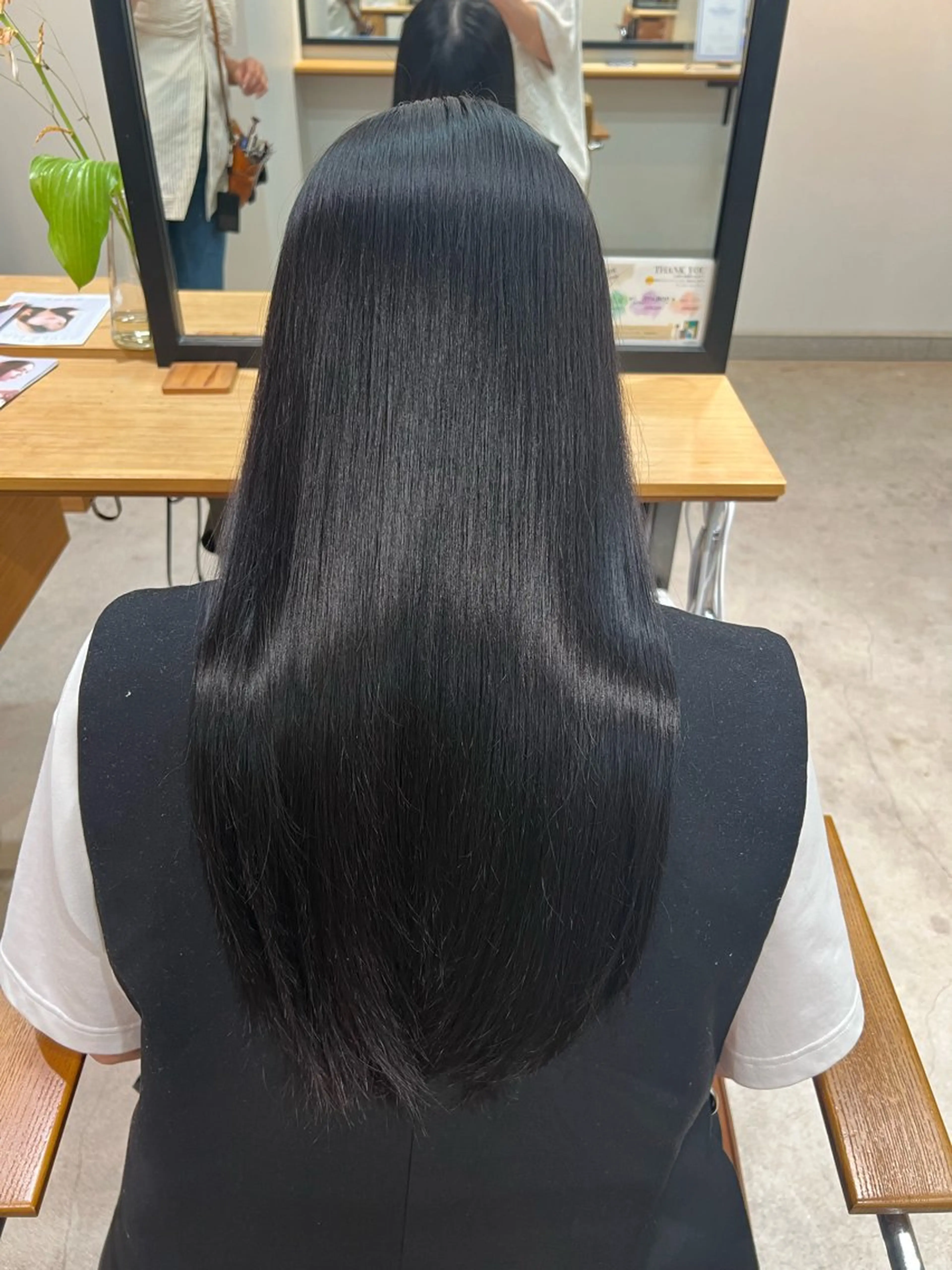 ロング 松村 愛輝のヘアスタイル