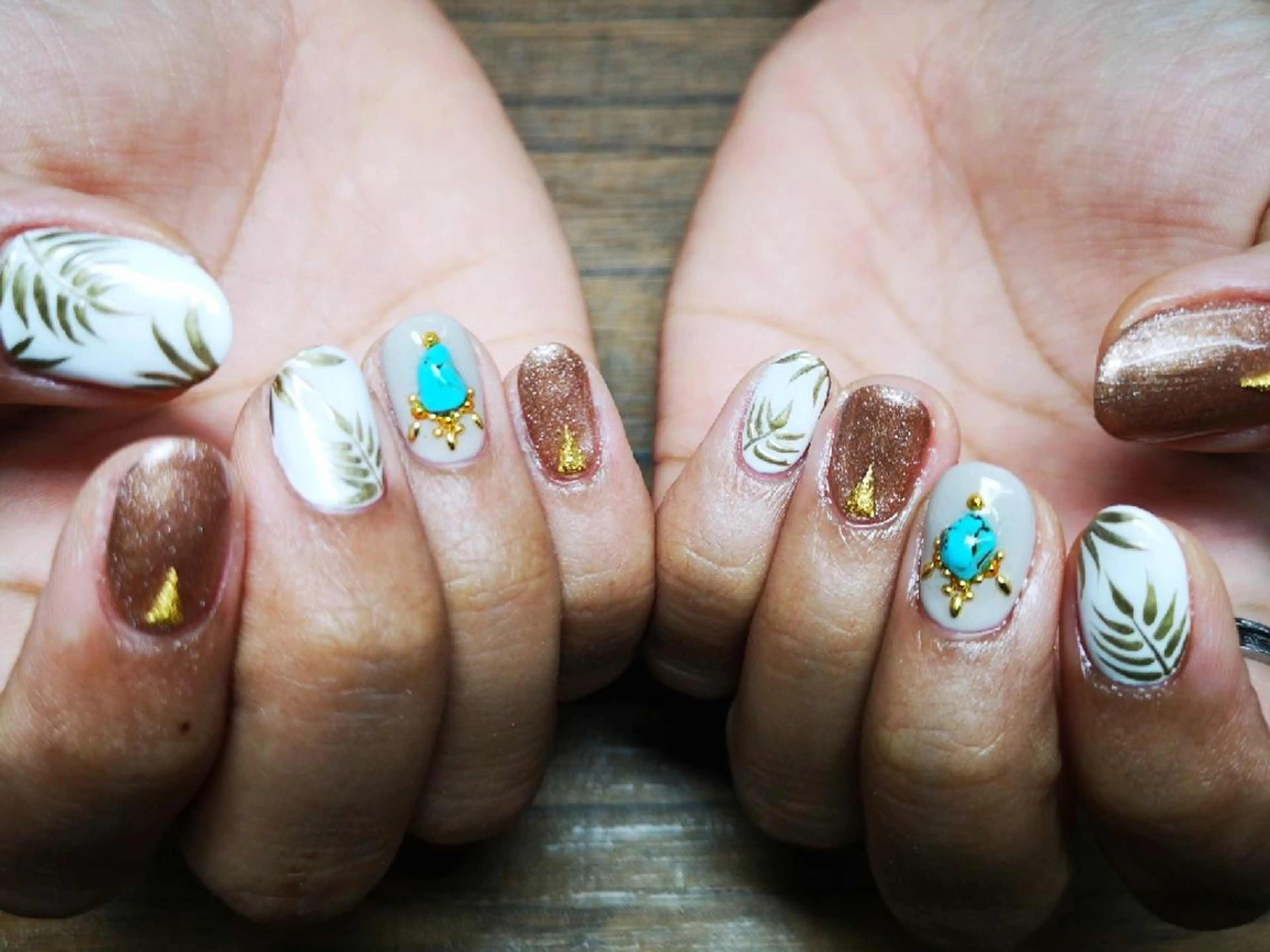 ネイル 石渡 美弥のネイルデザイン