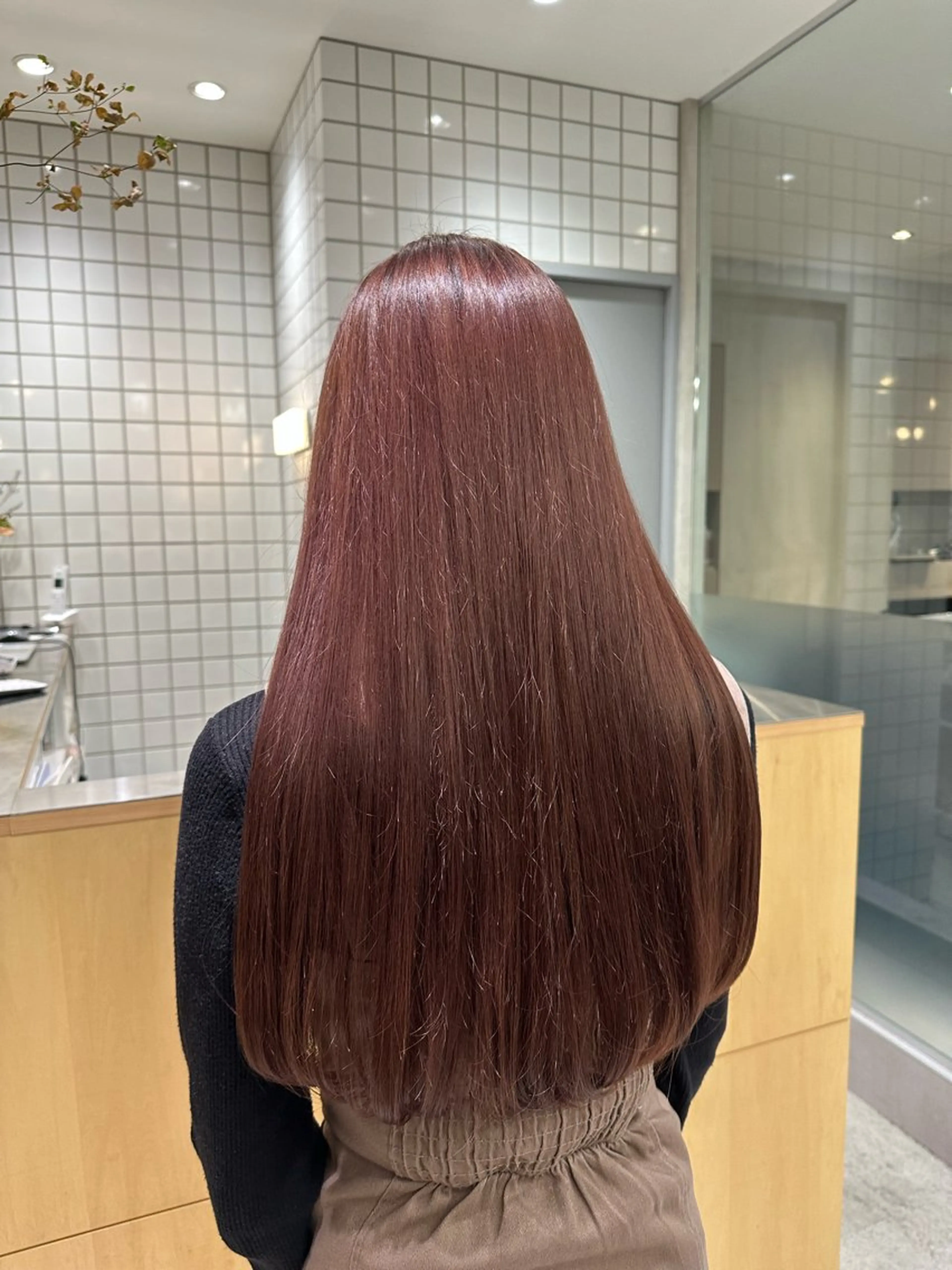 ロング ヘアカラー 🍇透明感カラー/ カットひかる🍒のヘアスタイル