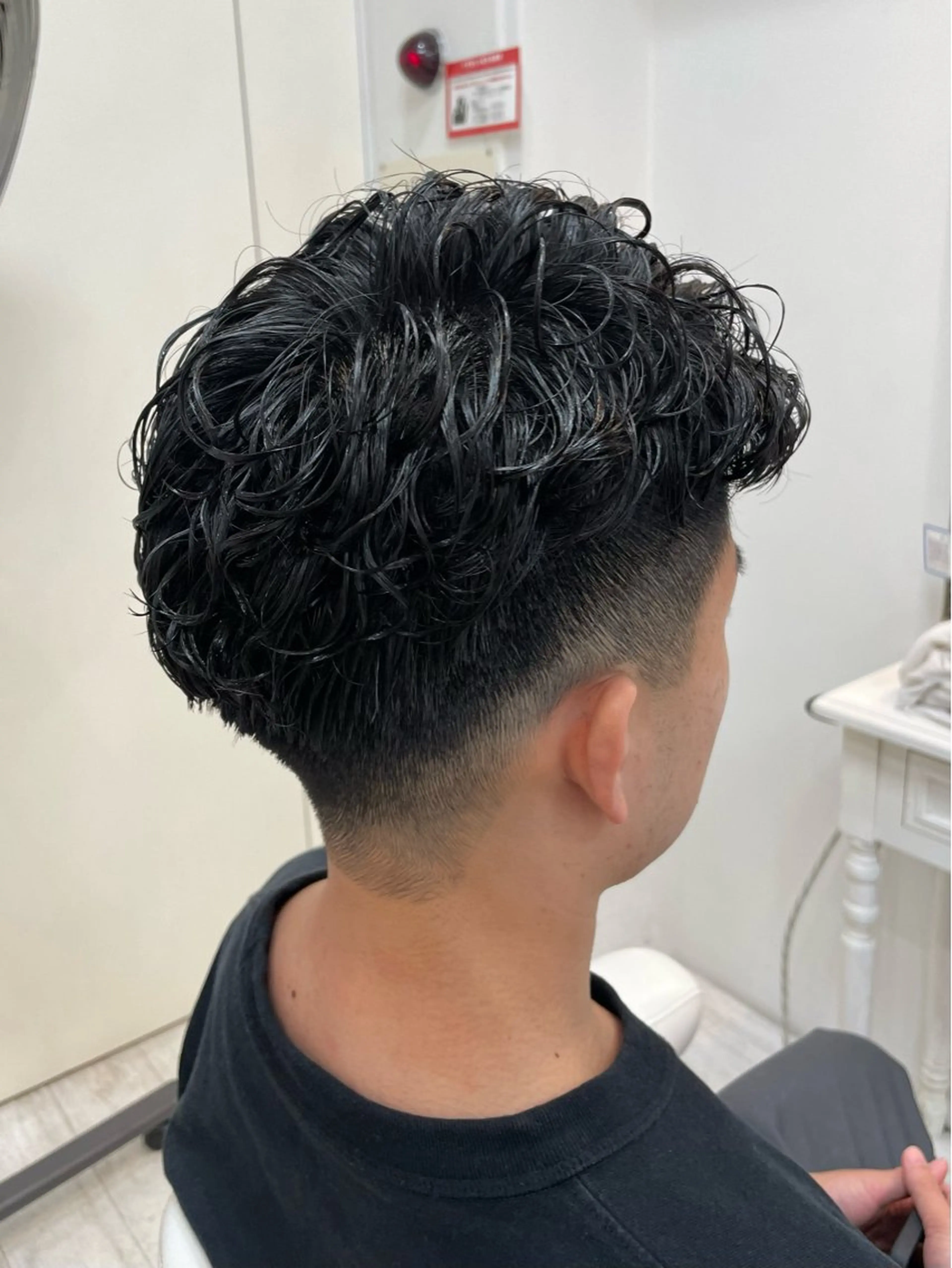 ショート カット パーマ 新籾 尚哉のヘアスタイル