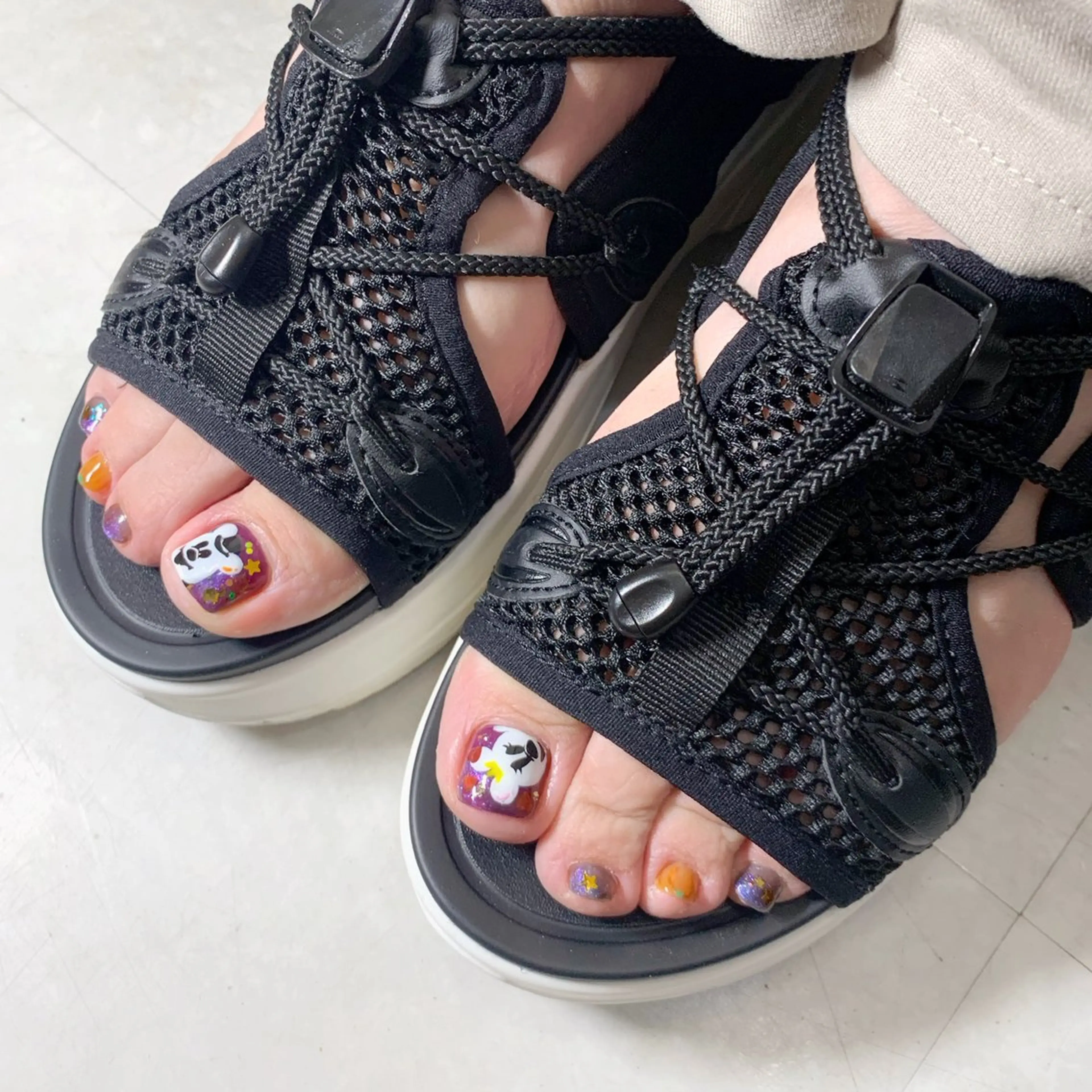 ネイル glossnail MIKIのネイルデザイン