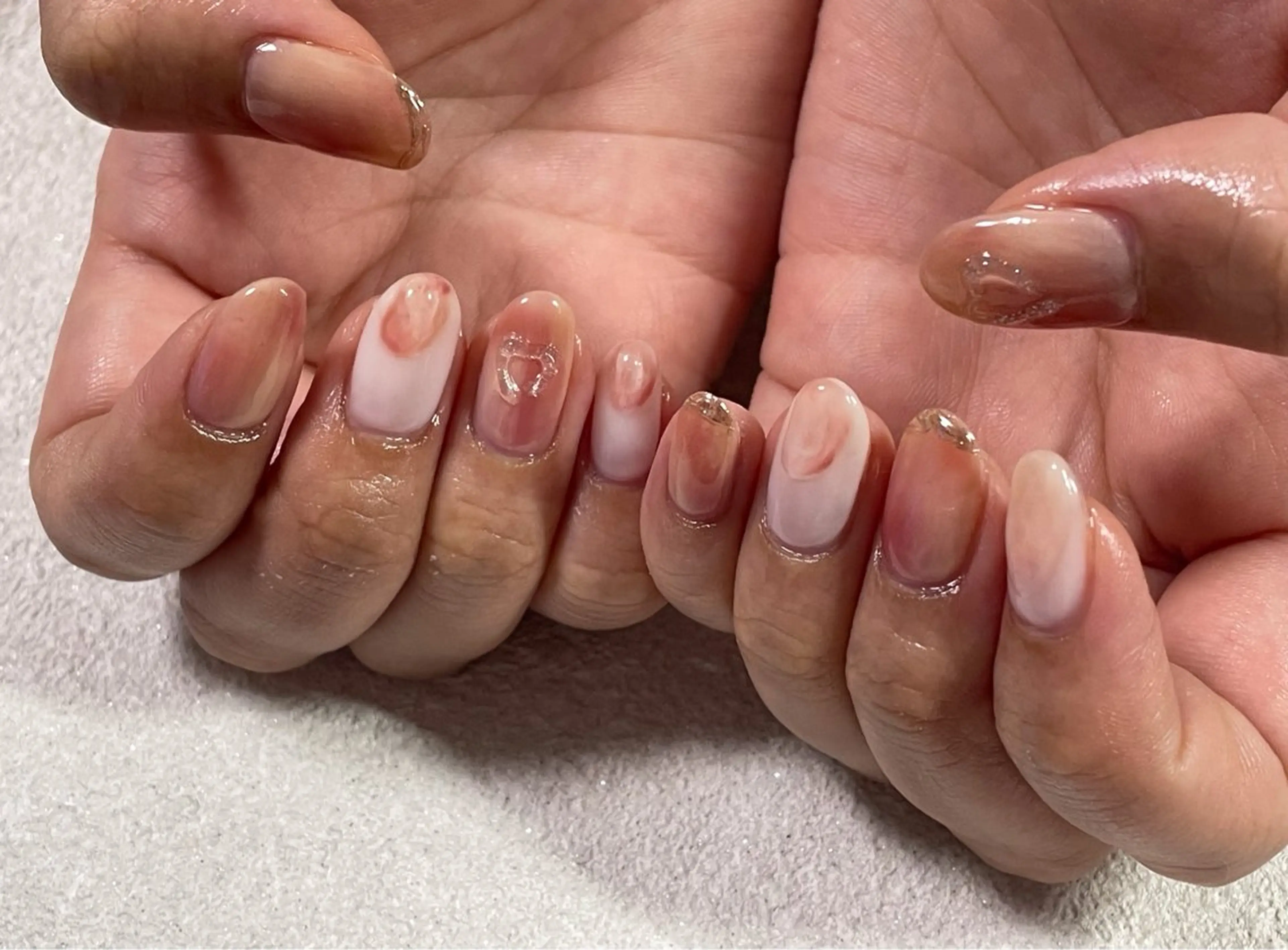 ネイル オーロラネイル フットネイル フレンチネイル ジェルネイル 韓国ネイル ハンドネイル kiki nail 二子玉川のネイルデザイン