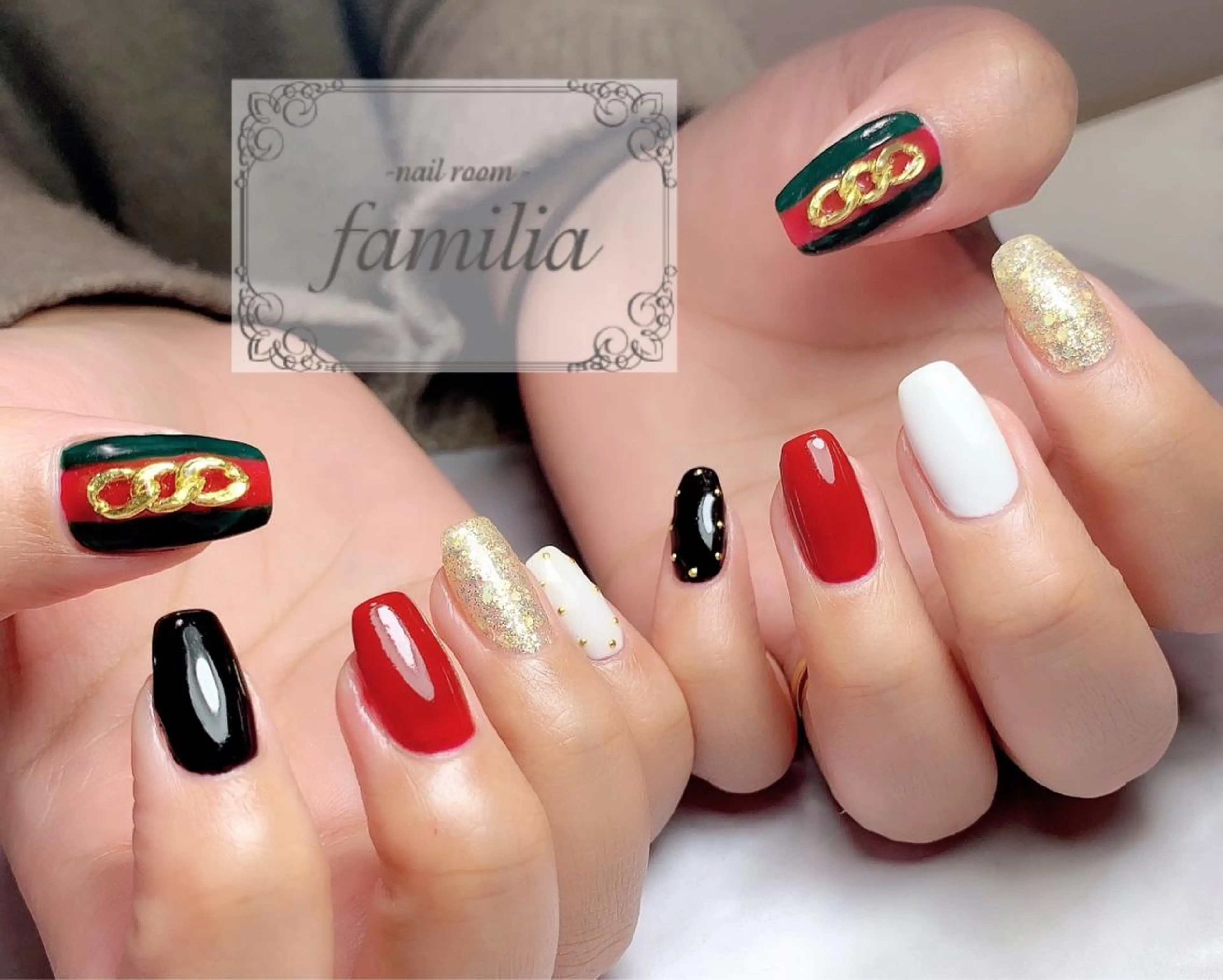 ネイル -nailroom- familiaのネイルデザイン