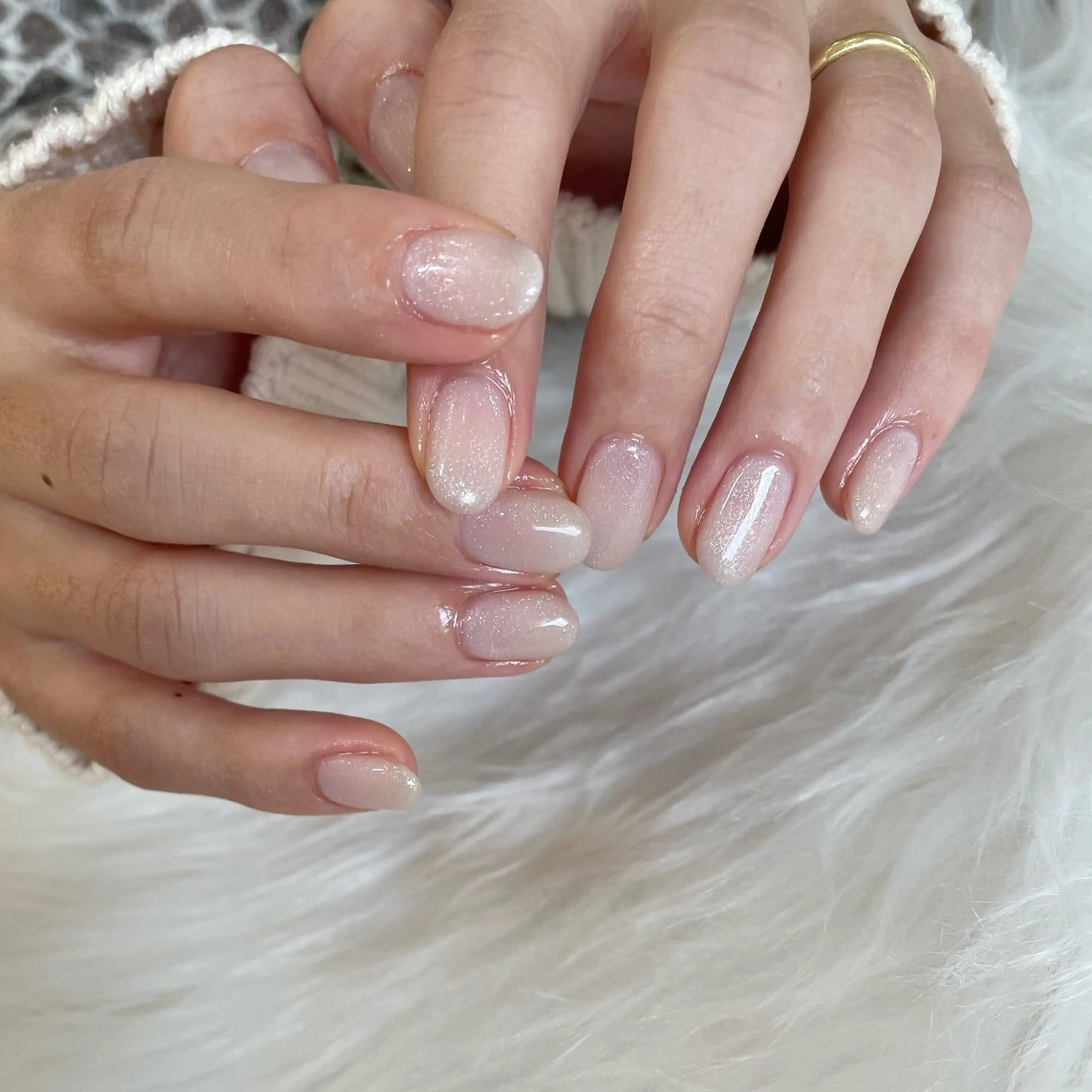 ネイル マグネットネイル ホワイト Nail Salon Gummi.のネイルデザイン