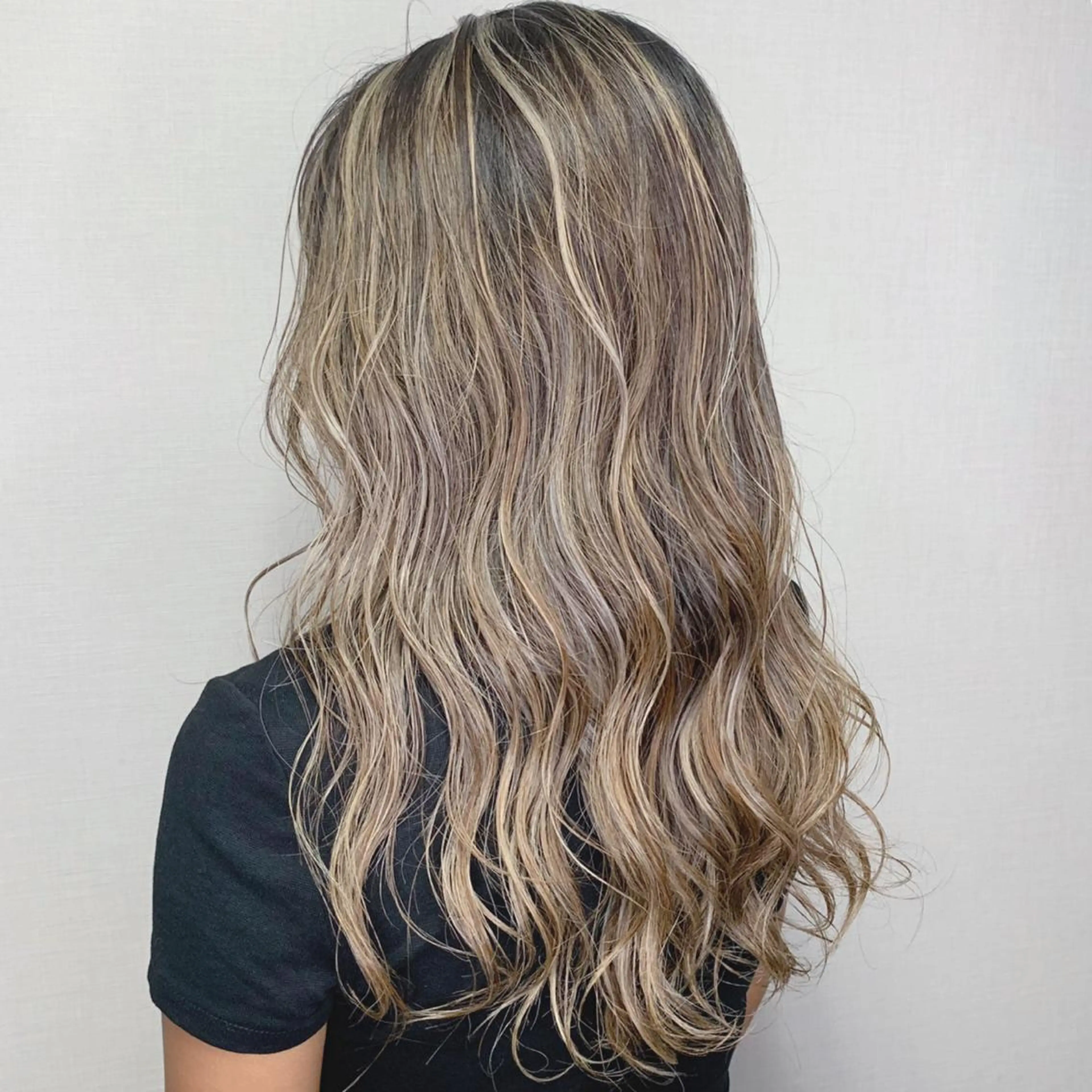 ロング カラー ハイライトカラー ハイライト 松井那津子 /ハイライトブリーチのヘアスタイル