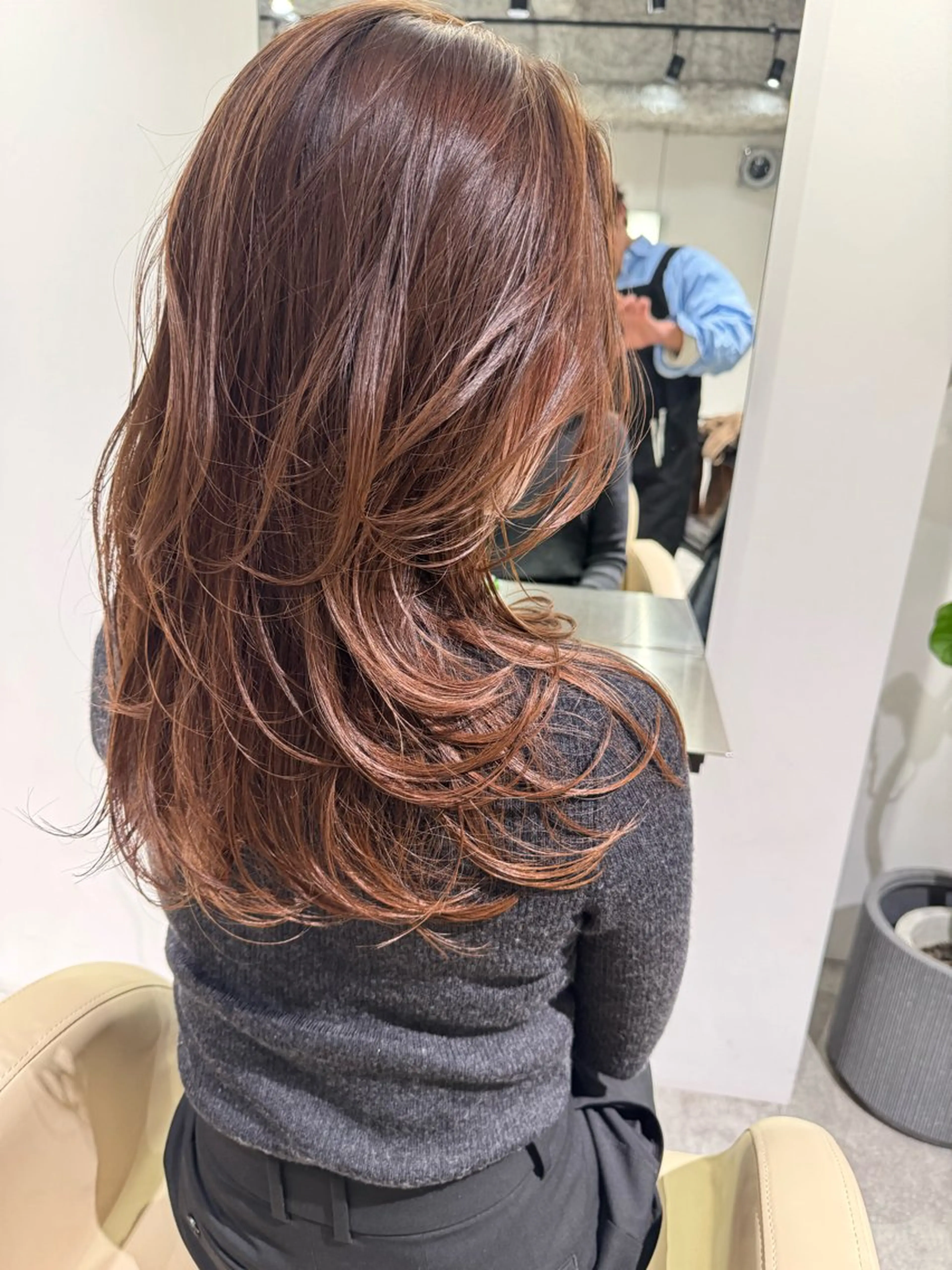 ロング カラー ハッシュカット レイヤーカット カット ヘアカラー reverie【レヴリー】所属・夜23時まで予約🉑 reverieあきらのヘアスタイル