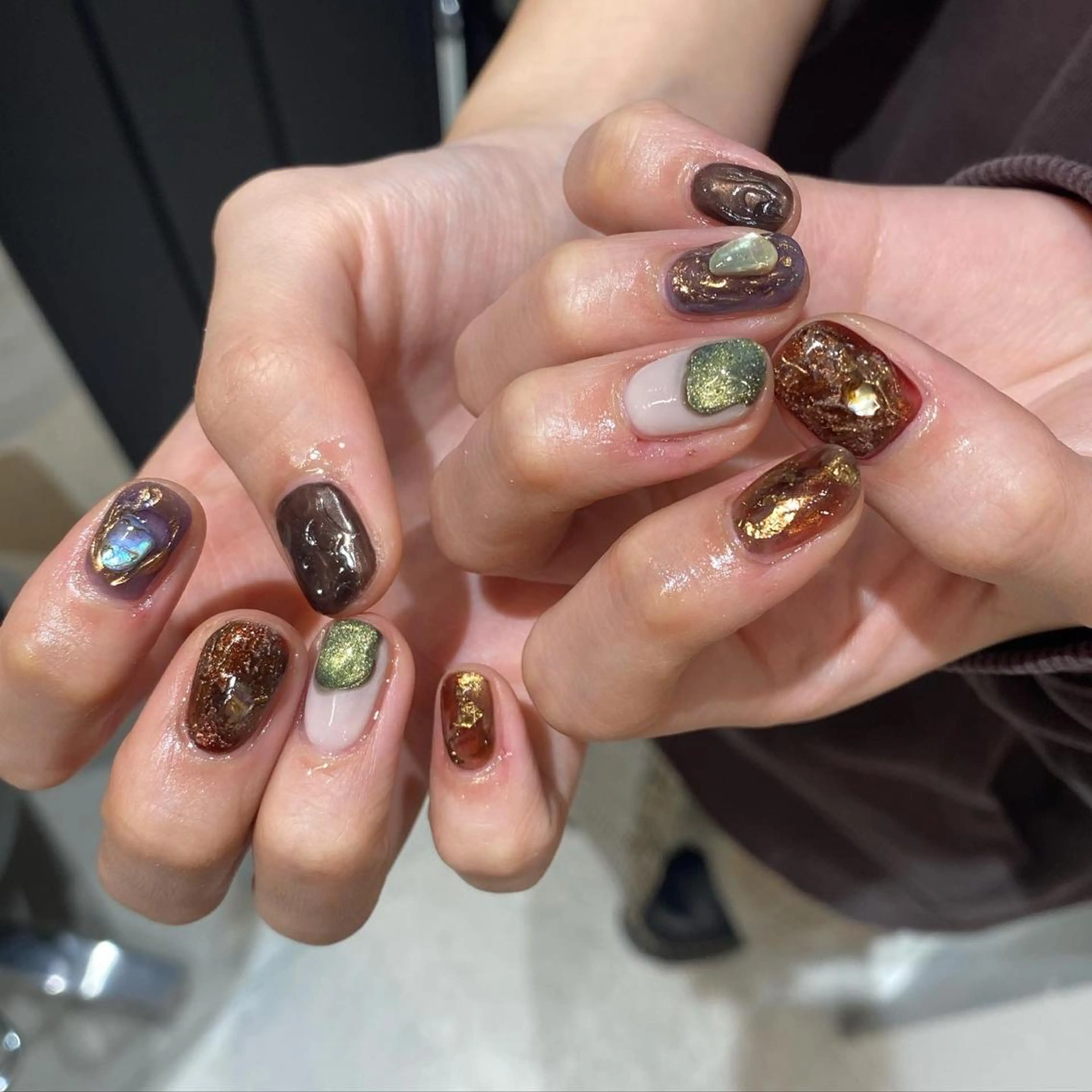 ネイル 成人式 ハンドネイル nable.所属・栗林 実莉のネイルデザイン