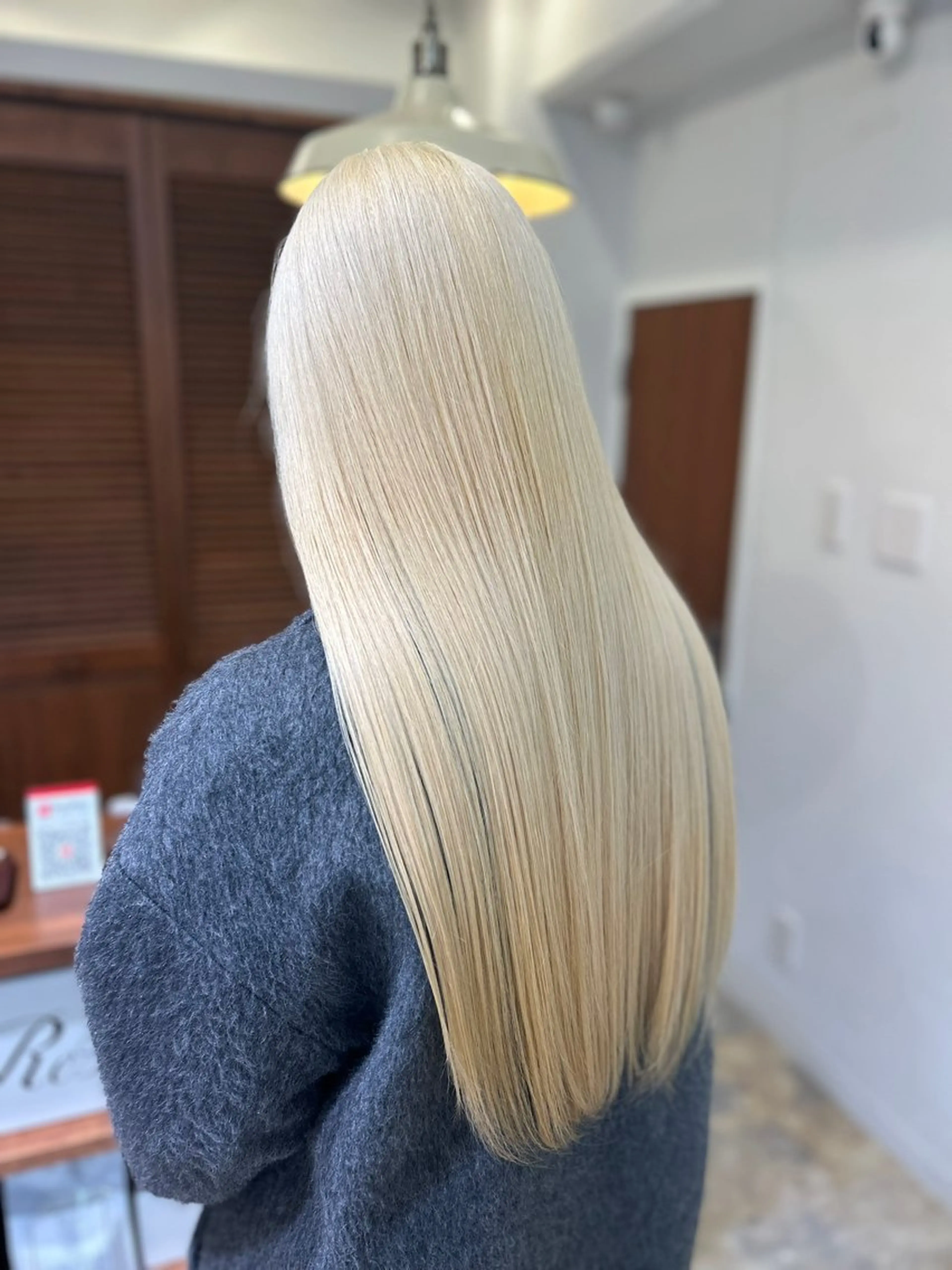 ロング カラー ヘアカラー collet岩崎駿王 /ハイトーン/艶髪のヘアスタイル