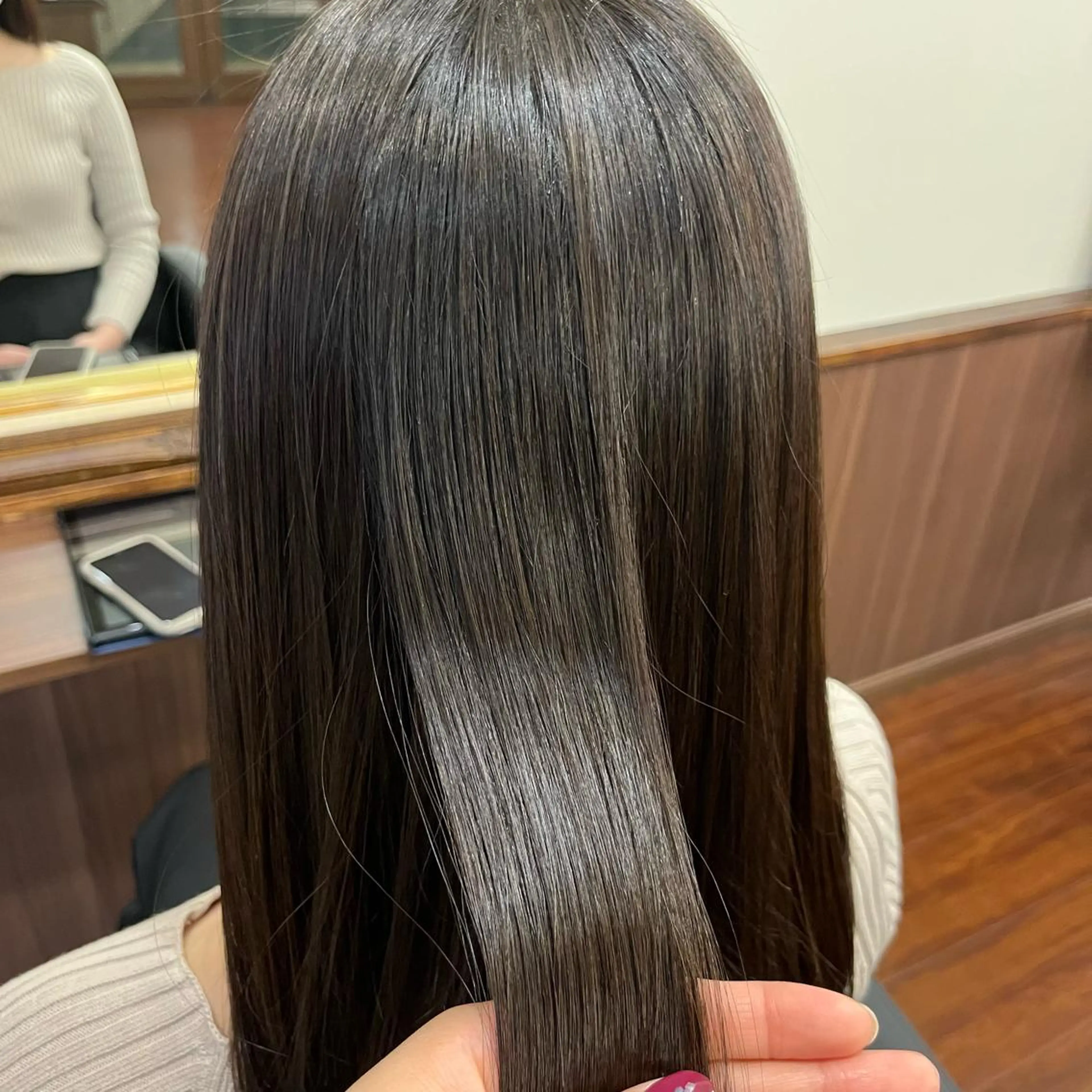 ロング トリートメント 🌸栄/髪質改善専門 ayaka💇‍♀️のヘアスタイル