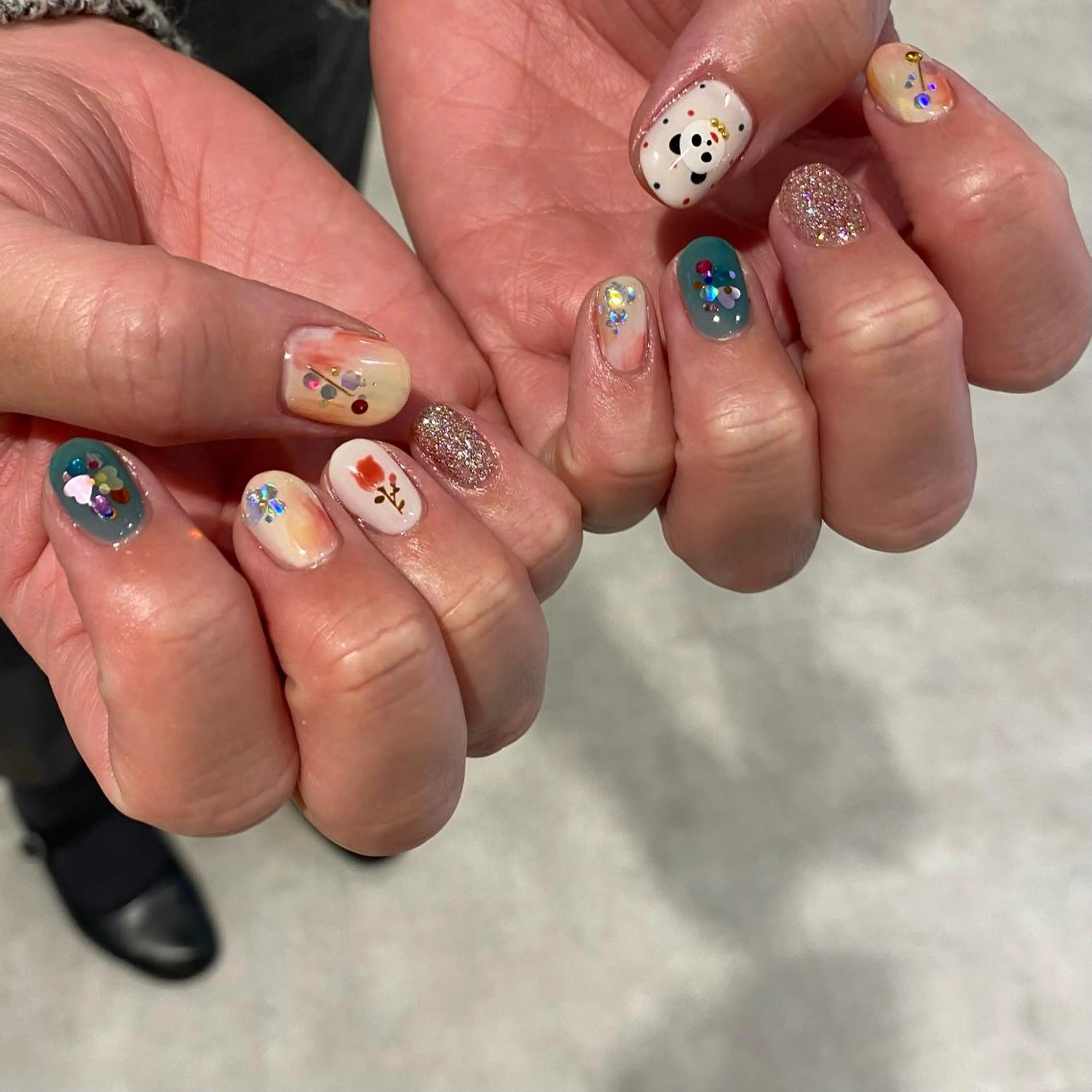 ネイル ニュアンスネイル ハンドネイル RINO AMANE nailのネイルデザイン