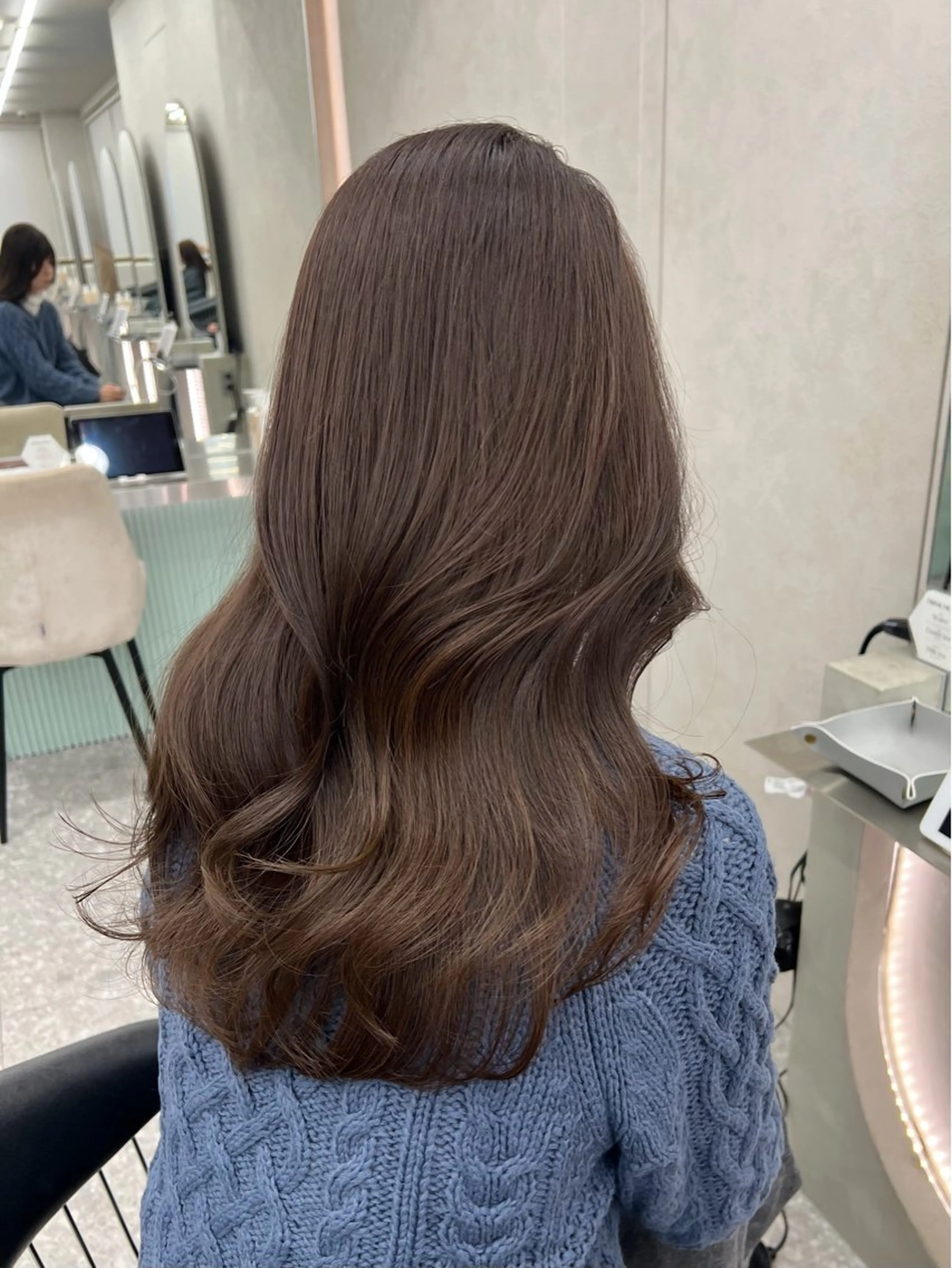 ロング レイヤーカット カット ヘアカラー 🎀透明感ブラウ ンshizuka🎀のヘアスタイル