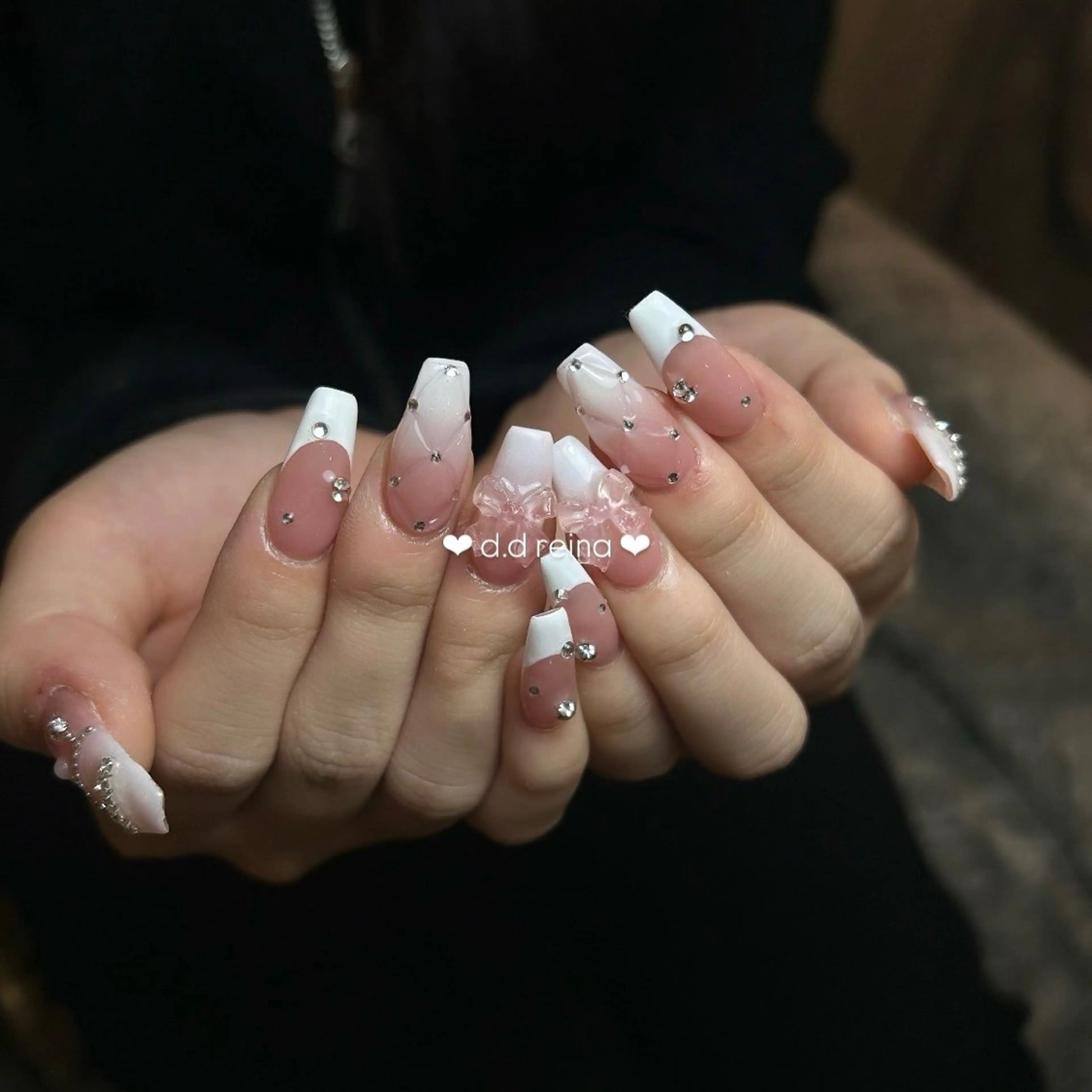 ネイル 長さ出し フレンチネイル ジェルネイル 韓国ネイル マグネットネイル ハンドネイル D.d Reinaのネイルデザイン