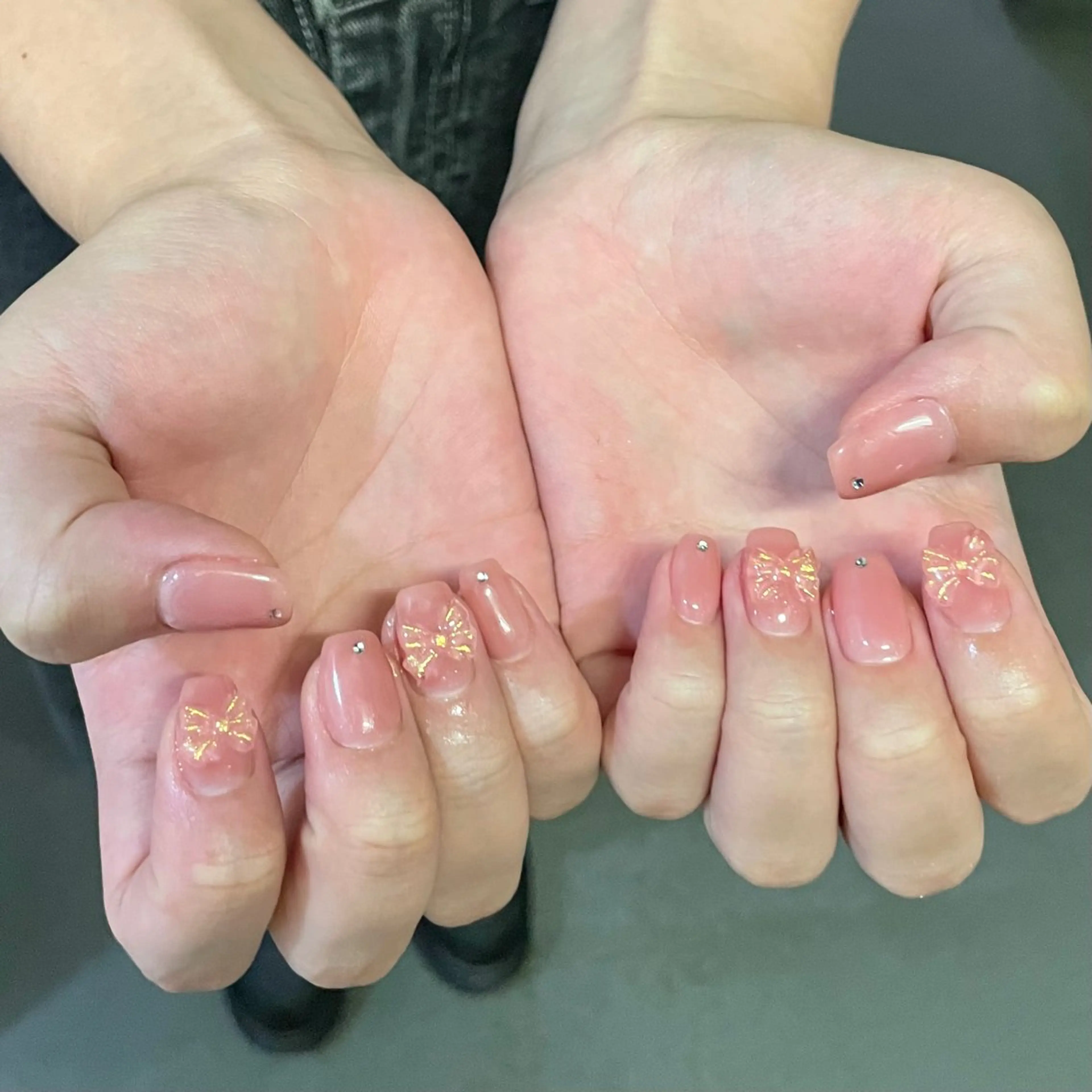 ネイル ハンドネイル ハンドケア 🍑 momo_nailのネイルデザイン