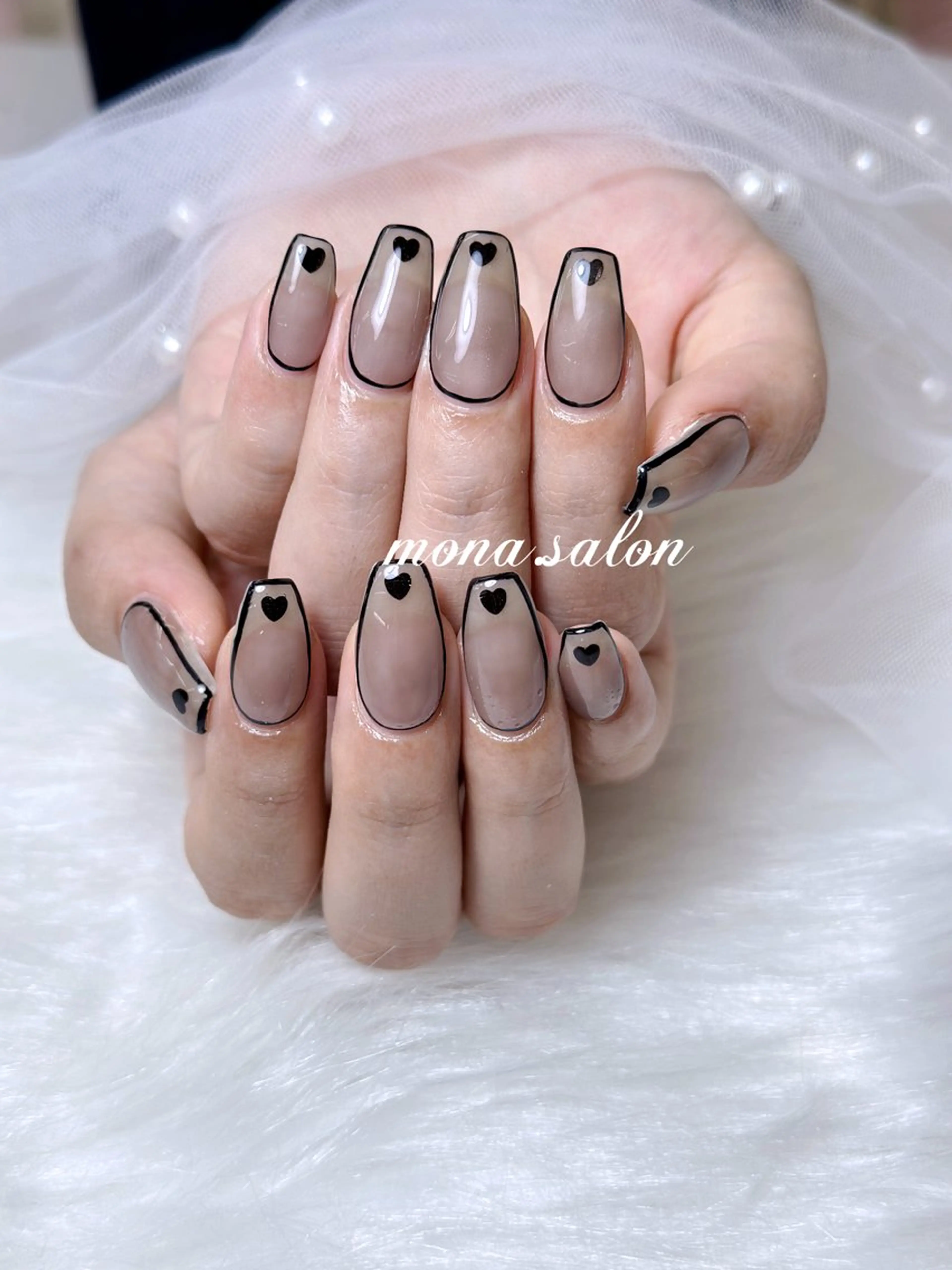 ネイル ハンドネイル Mona【パラジェル ・長さ出し専門店】のネイルデザイン