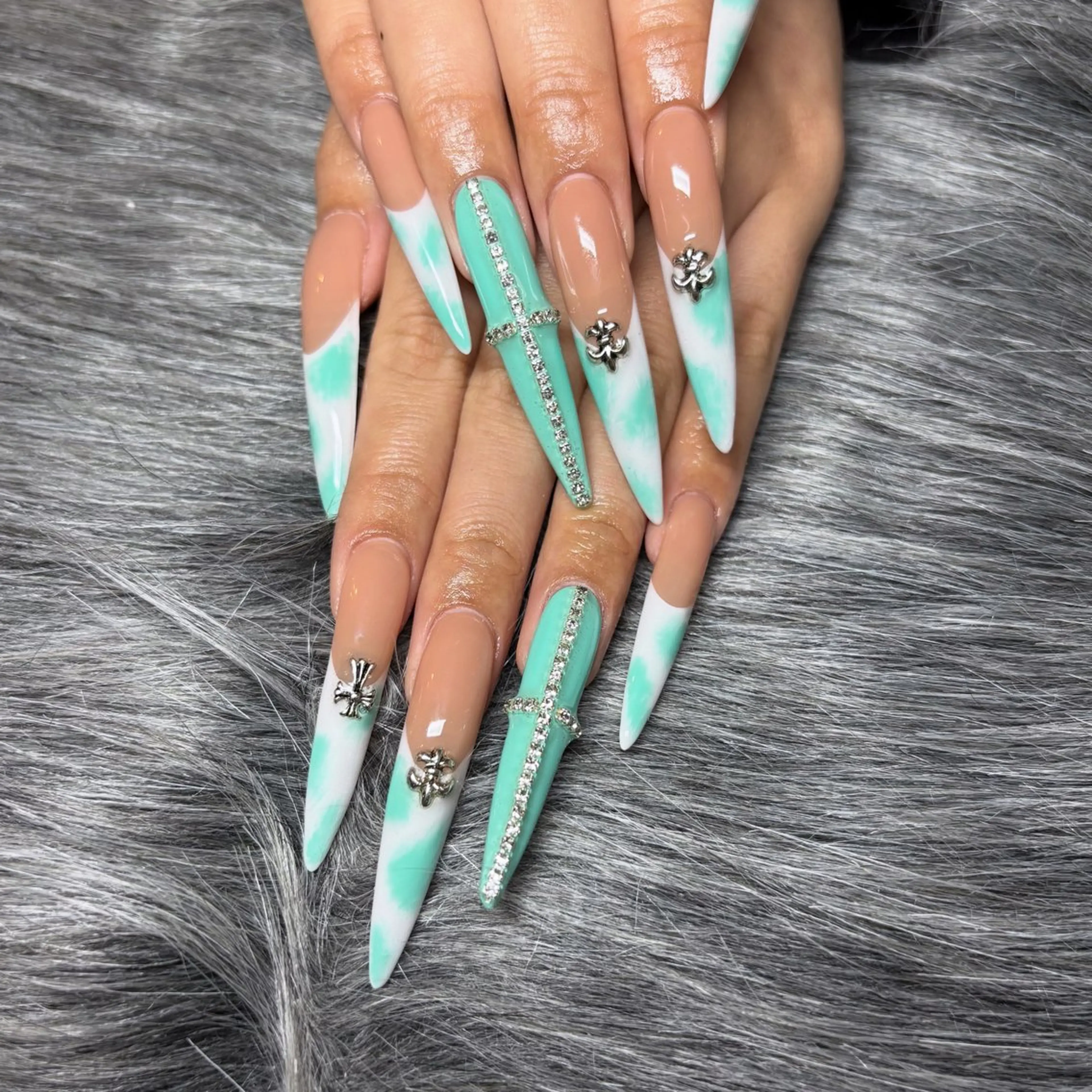 ネイル ネイルチップ ハンドネイル 𝑗𝑢𝑛𝑛𝑎 𝑛𝑎𝑖𝑙のネイルデザイン