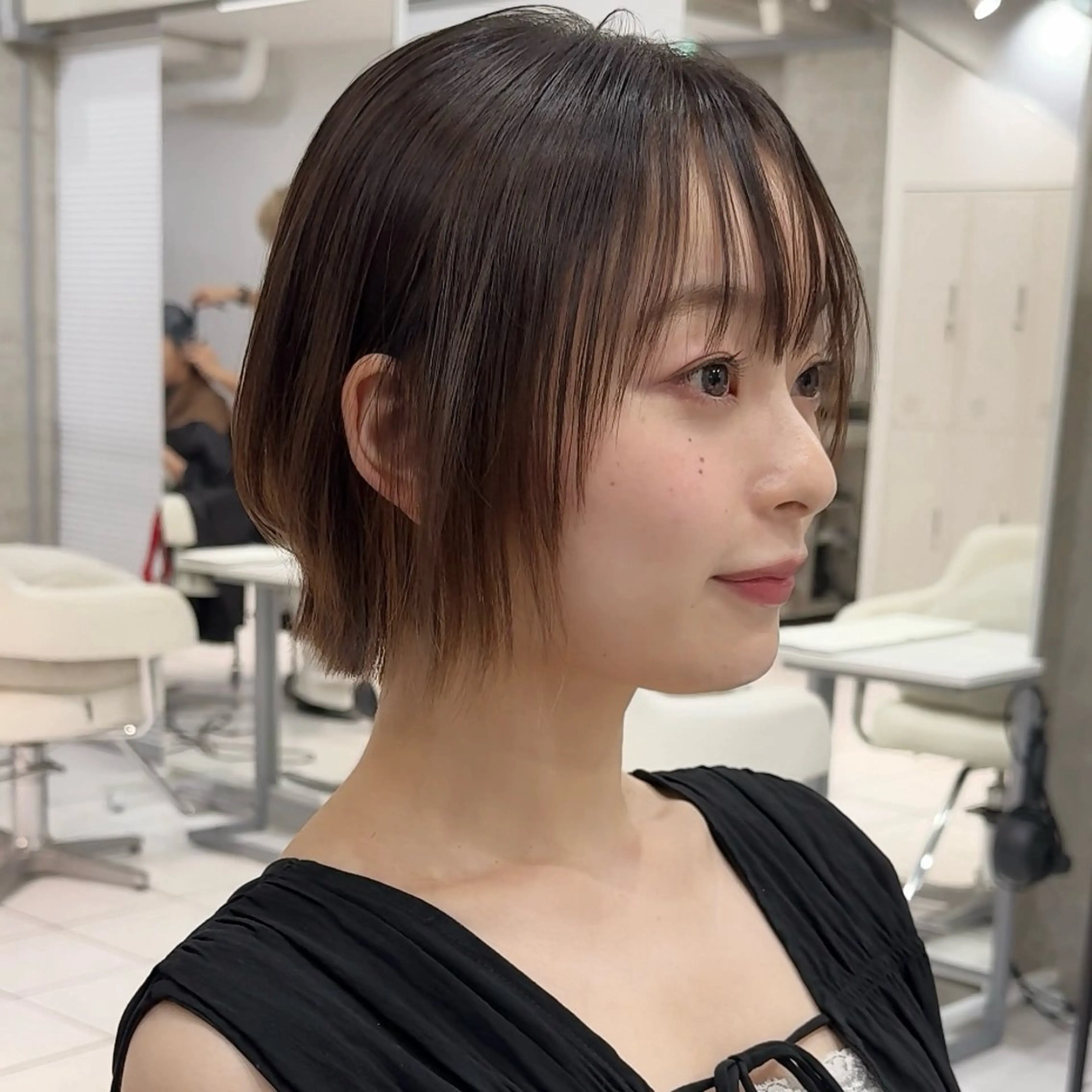 ショート カラー ボブレイヤー ボブ 髪質改善 レイヤーカット 似合わせカット カット 縮毛矯正 トリートメント 💎ボブ/似合わせの 達人/縮毛矯正/畔上のヘアスタイル