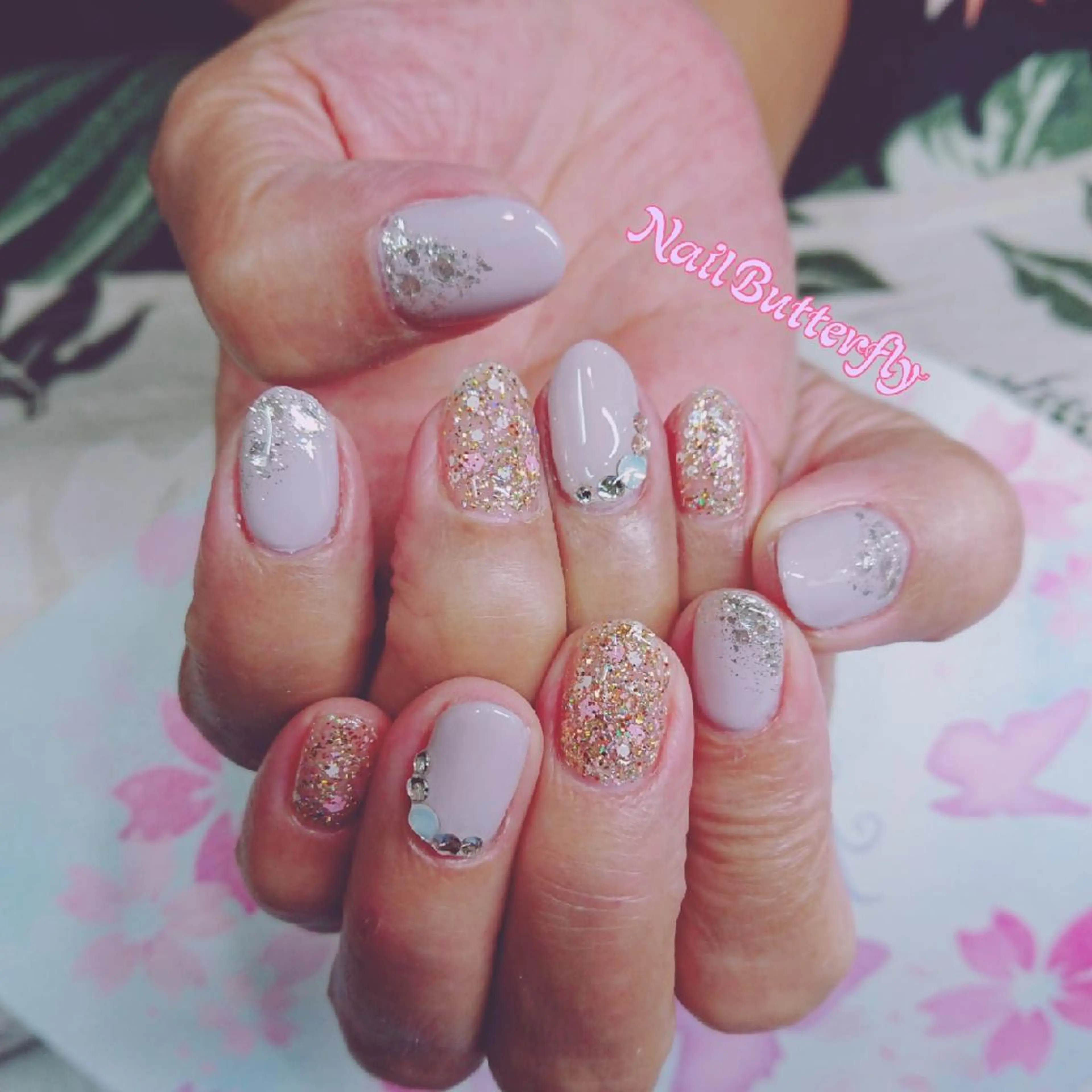 ネイル とねがわ かよこのネイルデザイン