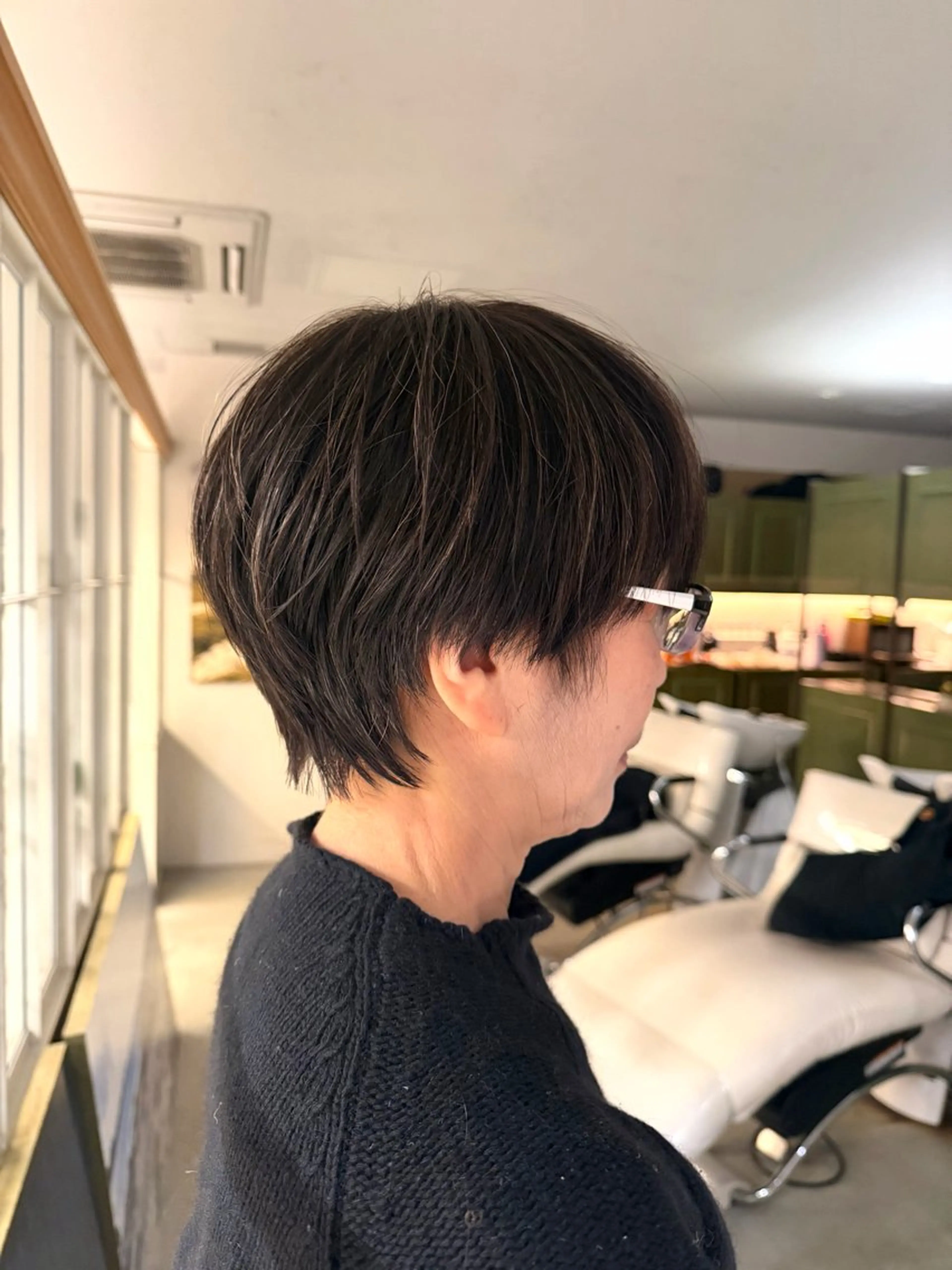 ショート ショートヘア 青山 莉奈のヘアスタイル
