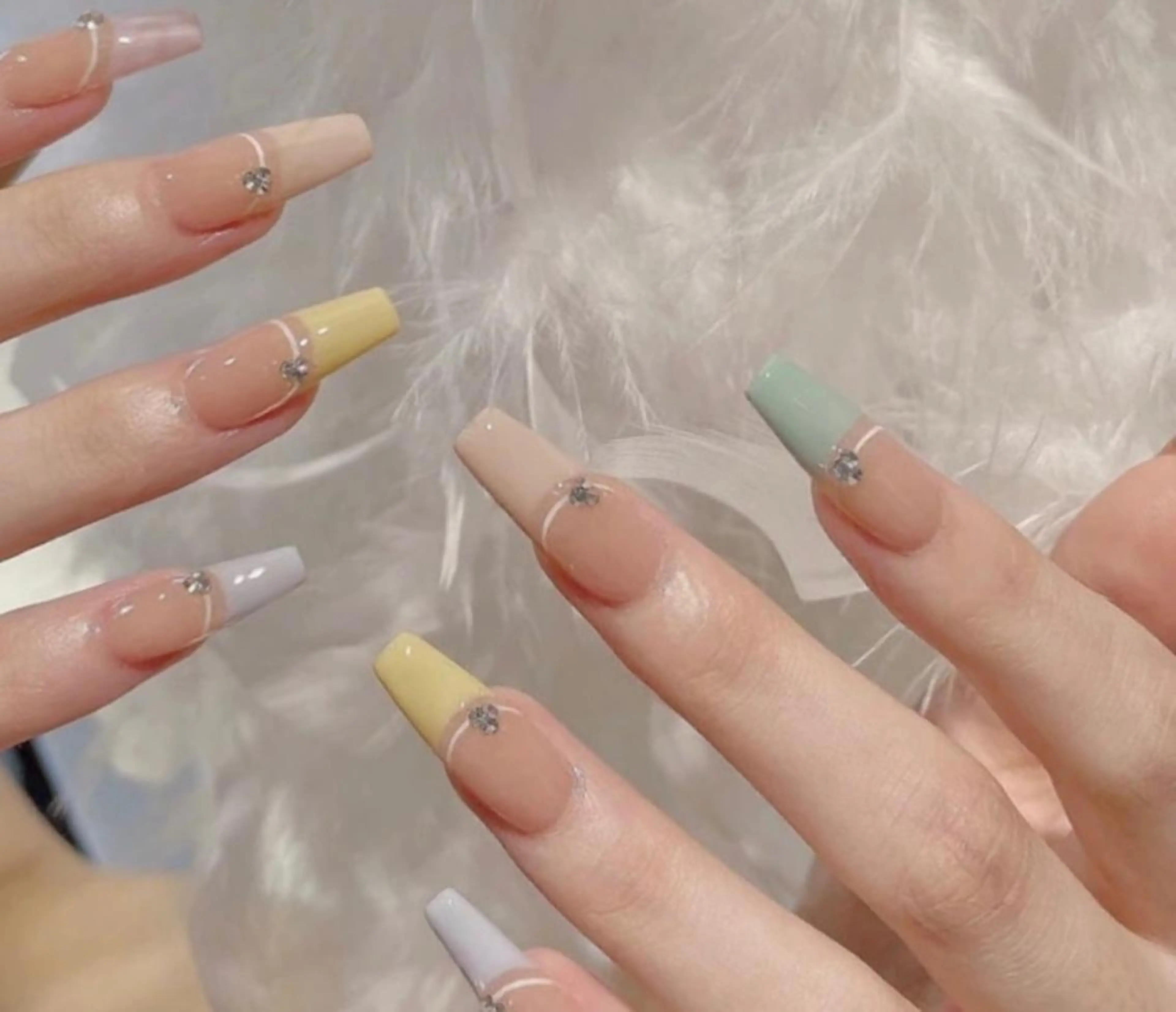 ネイル ラッキーネイルサロン 西川口東口店のネイルデザイン