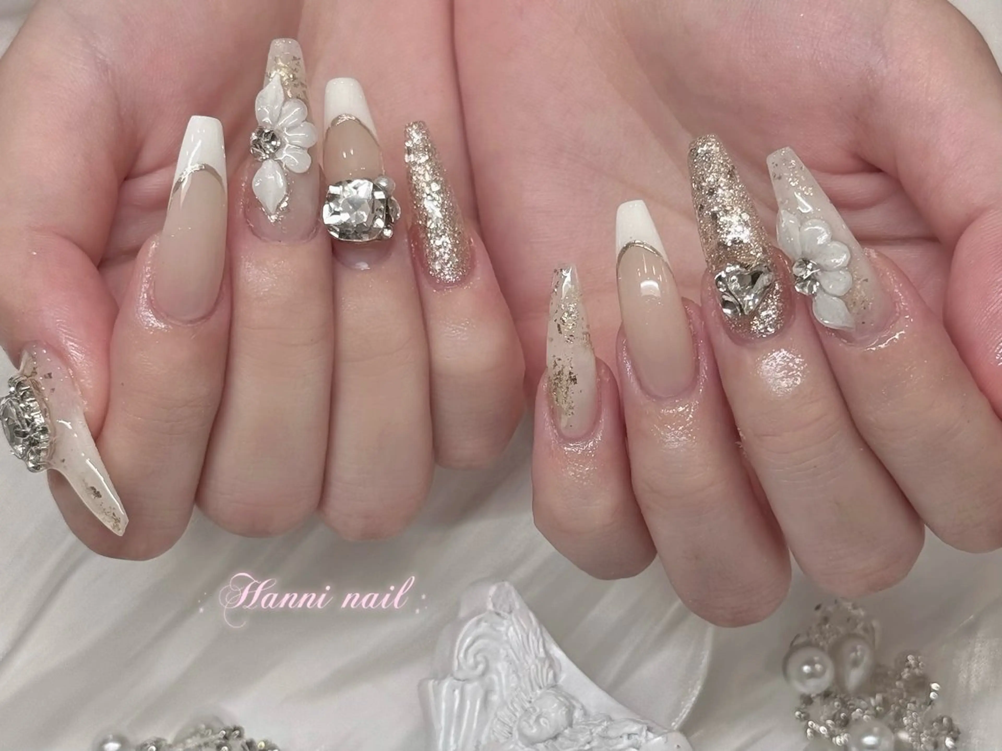 ネイル アートネイル フットネイル フレンチネイル ジェルネイル マグネットネイル ハンドネイル Hanni Nail Salon所属・Hanni ハンのネイルデザイン