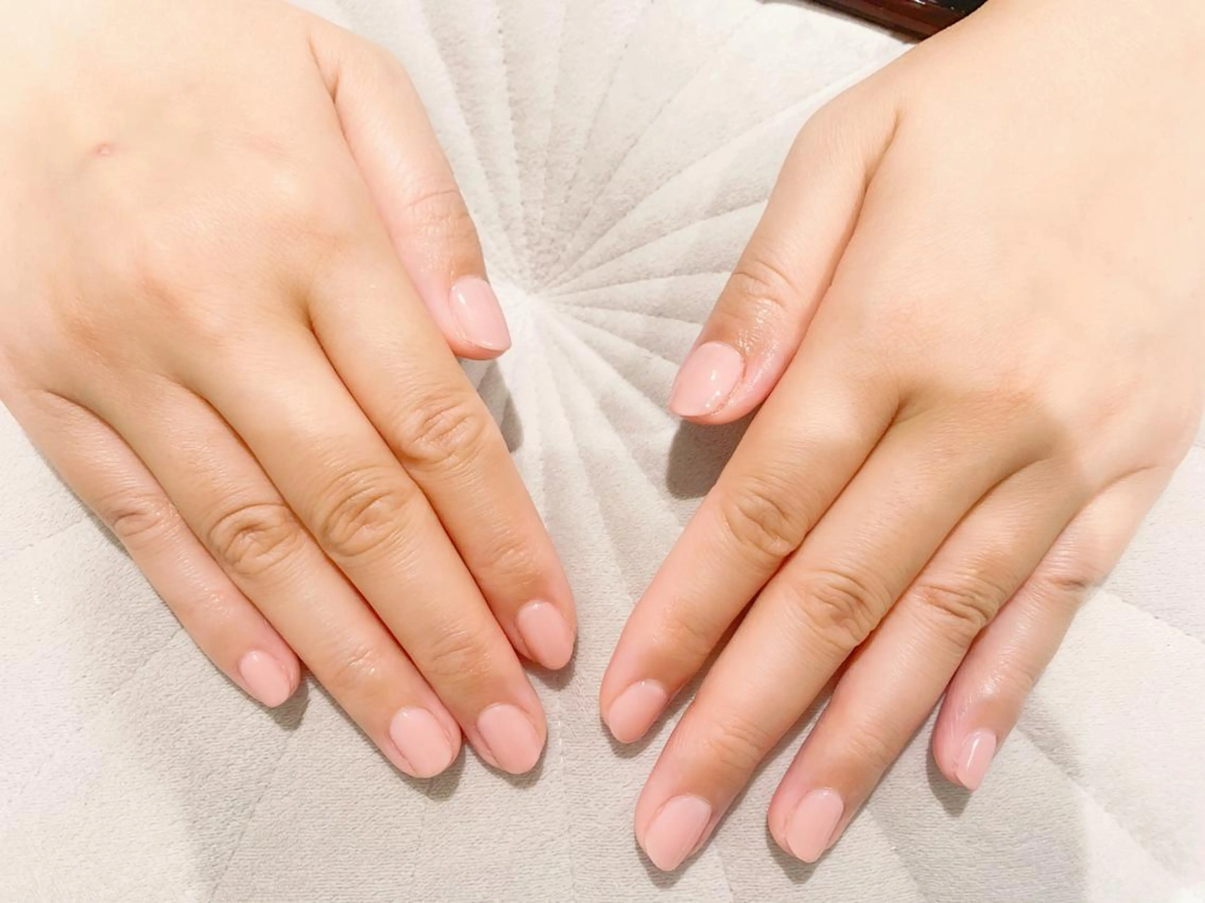 ショート ネイル ハンドネイル Iwamori Yueのネイルデザイン