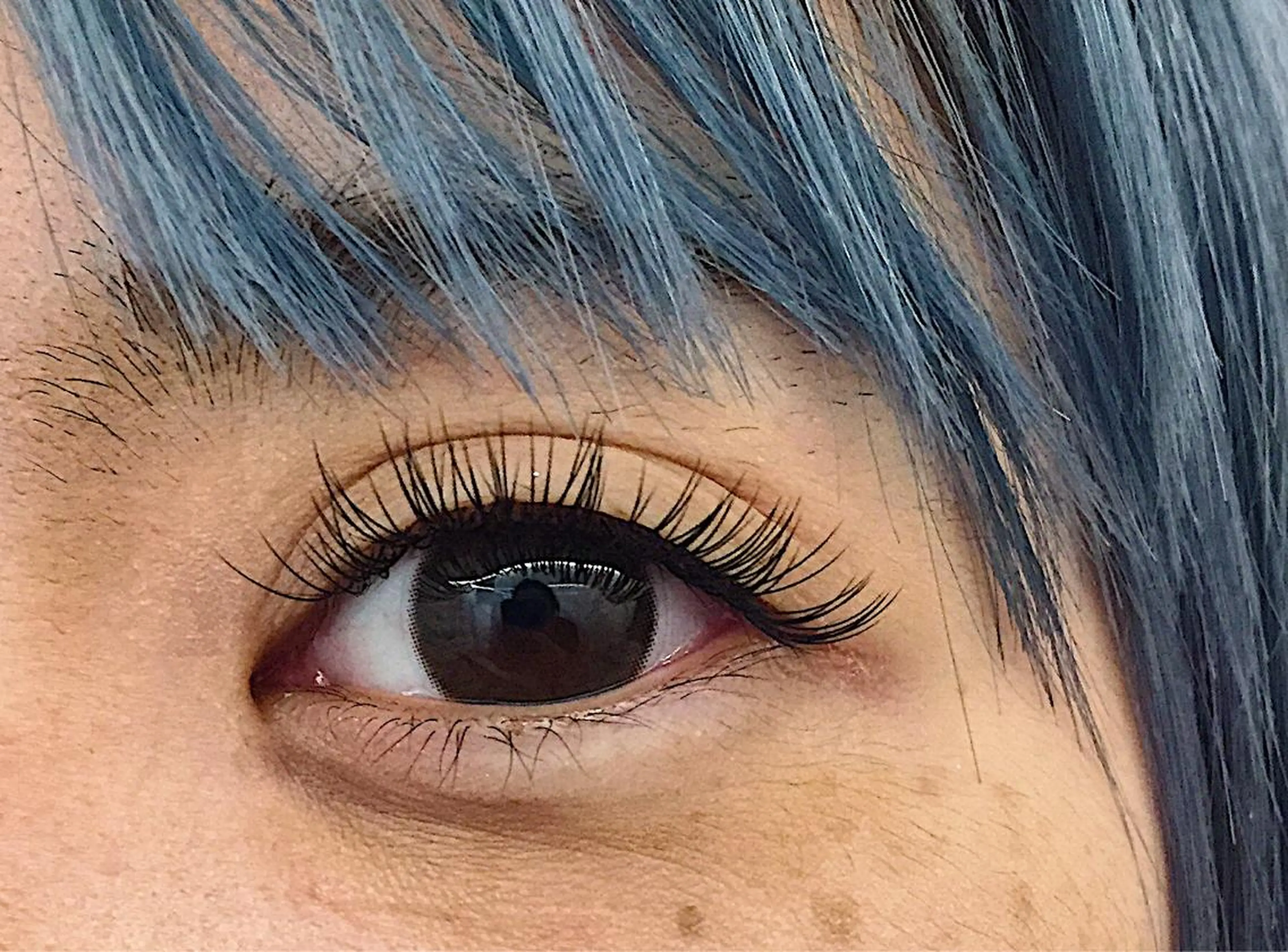 マツエク・マツパ アップワードラッシュ 小針 桃子の眉毛・アイブロウイメージ