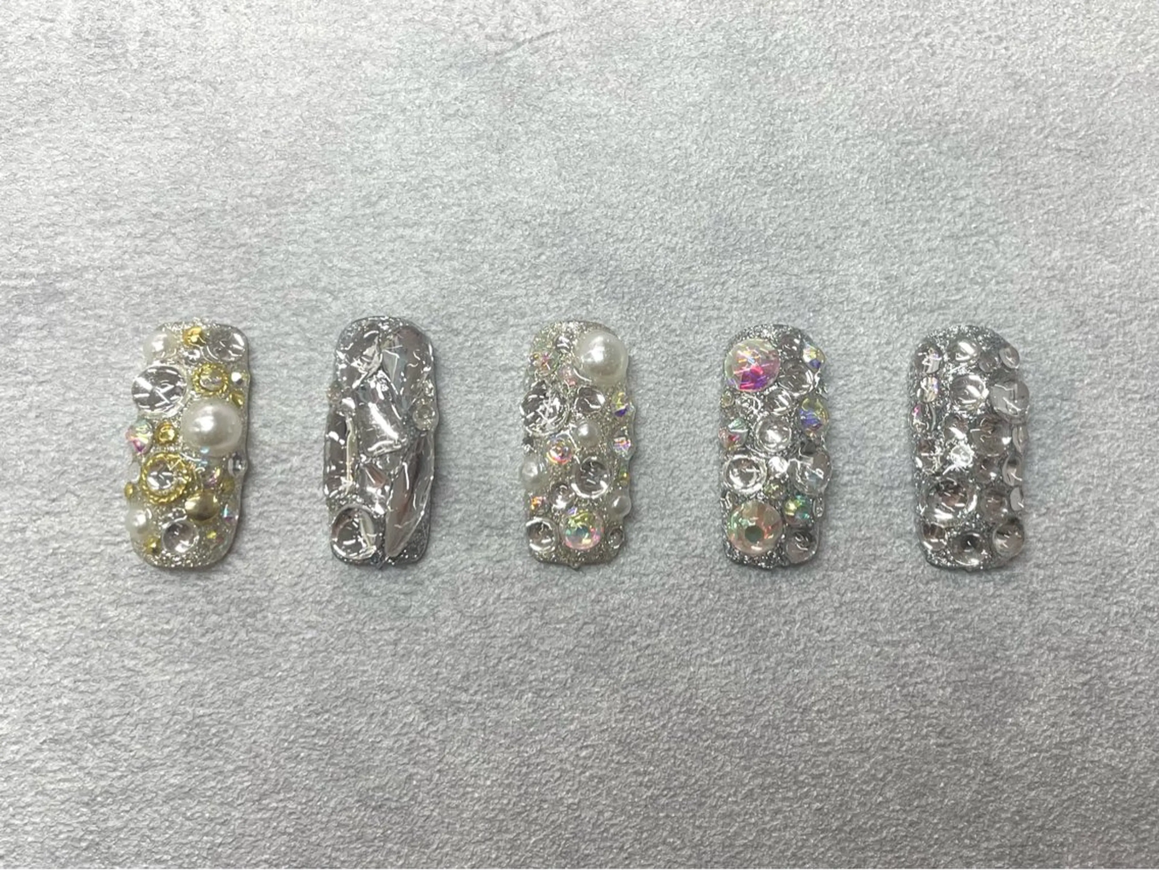 ネイル MAXKELLY ANNAのネイルデザイン