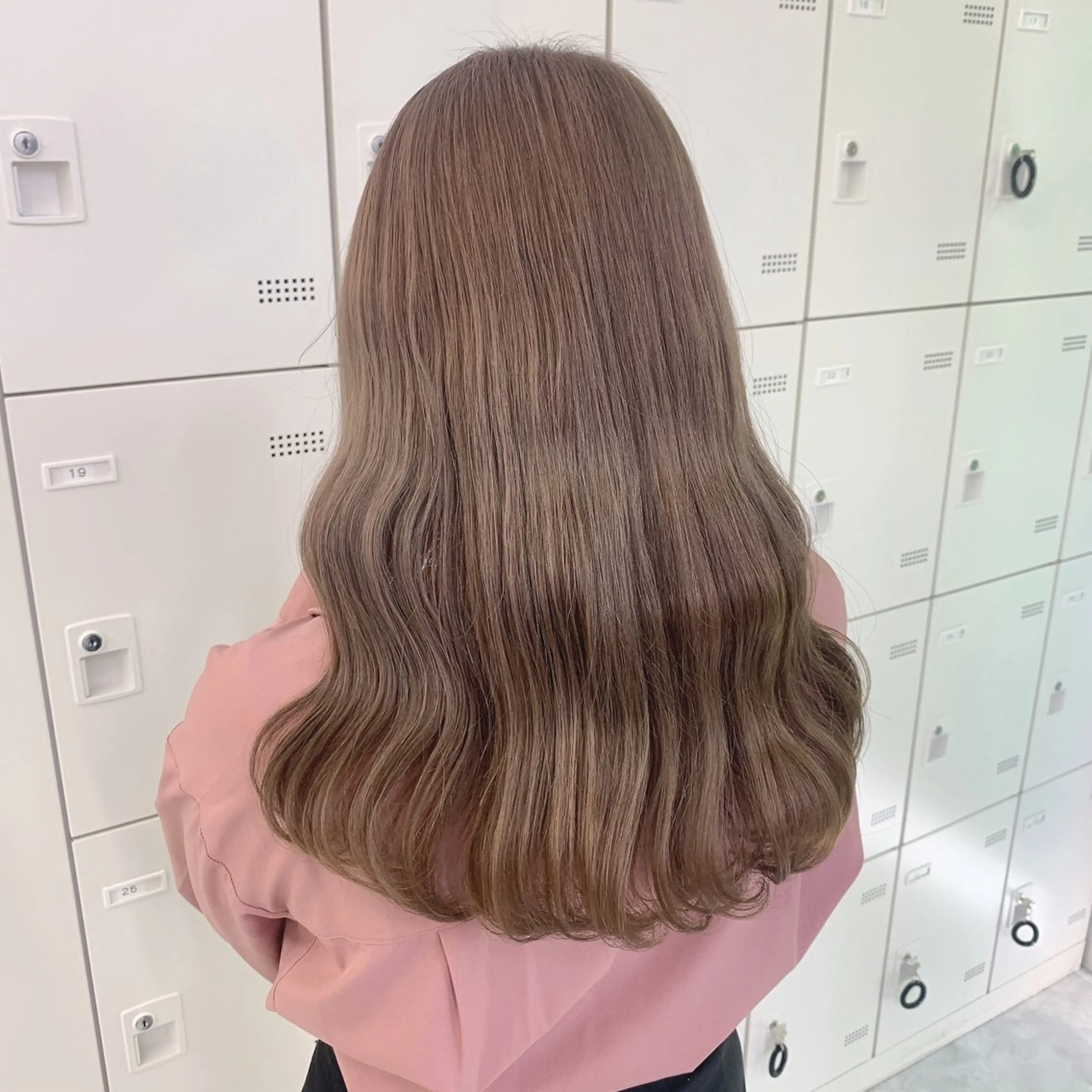ロング 🤍やわらか抜け感 hair🤍RINのヘアスタイル