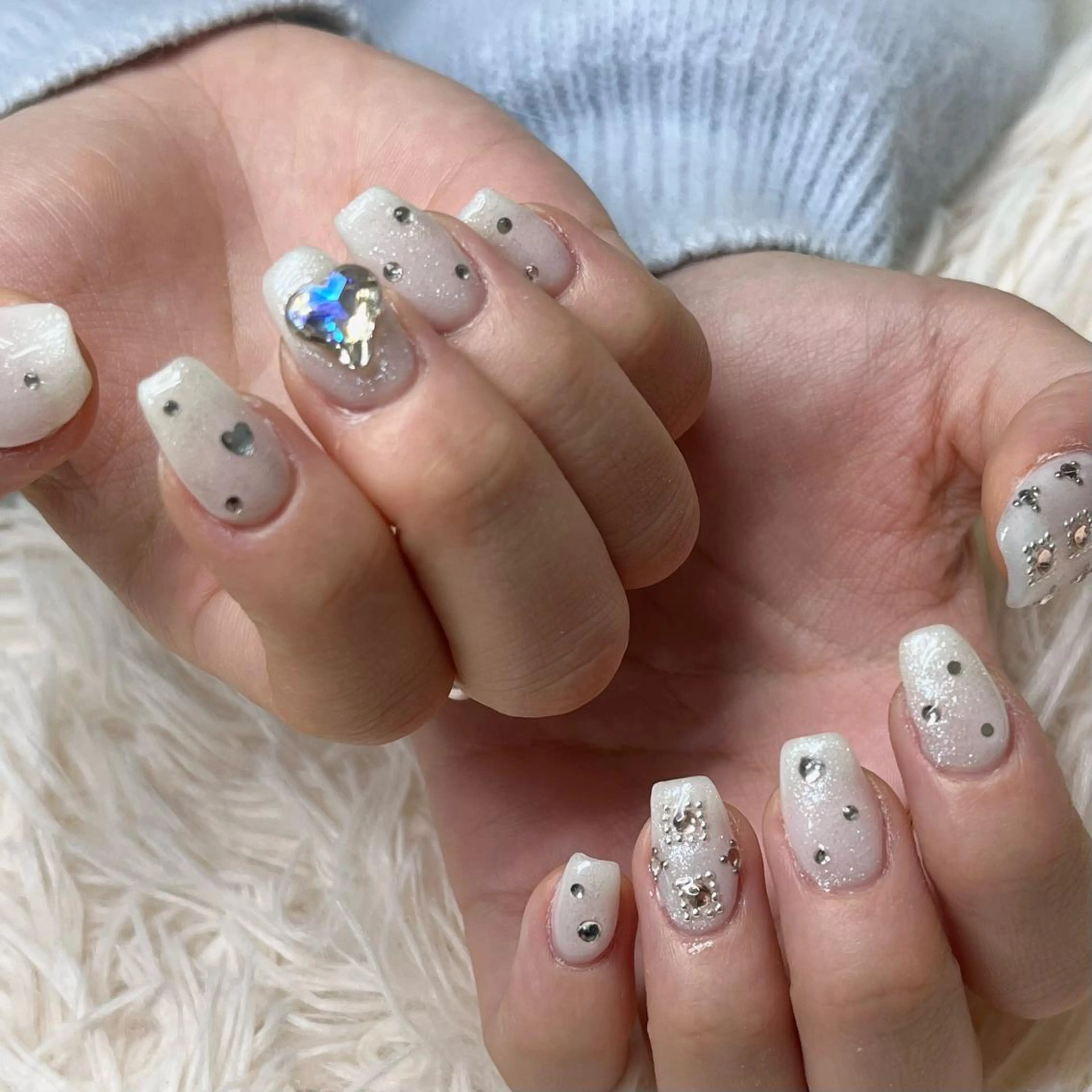 ネイル アートネイル クリアネイル フレンチネイル ジェルネイル ガラスフレンチ 🐕‍🦺Yappy 💗A-tanのネイルデザイン