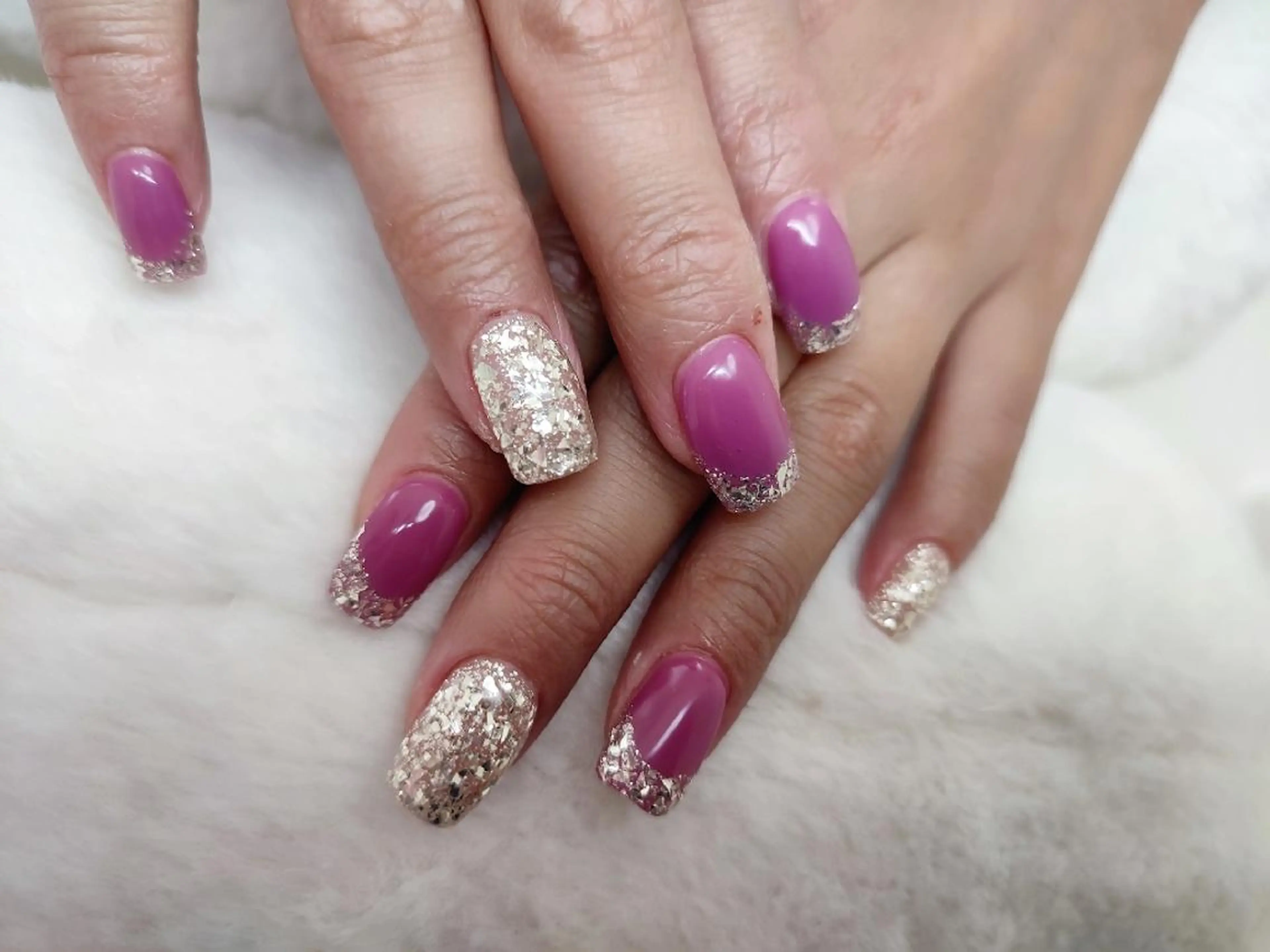 ネイル ハンドネイル RUNWAY 　　の眉毛・アイブロウイメージ