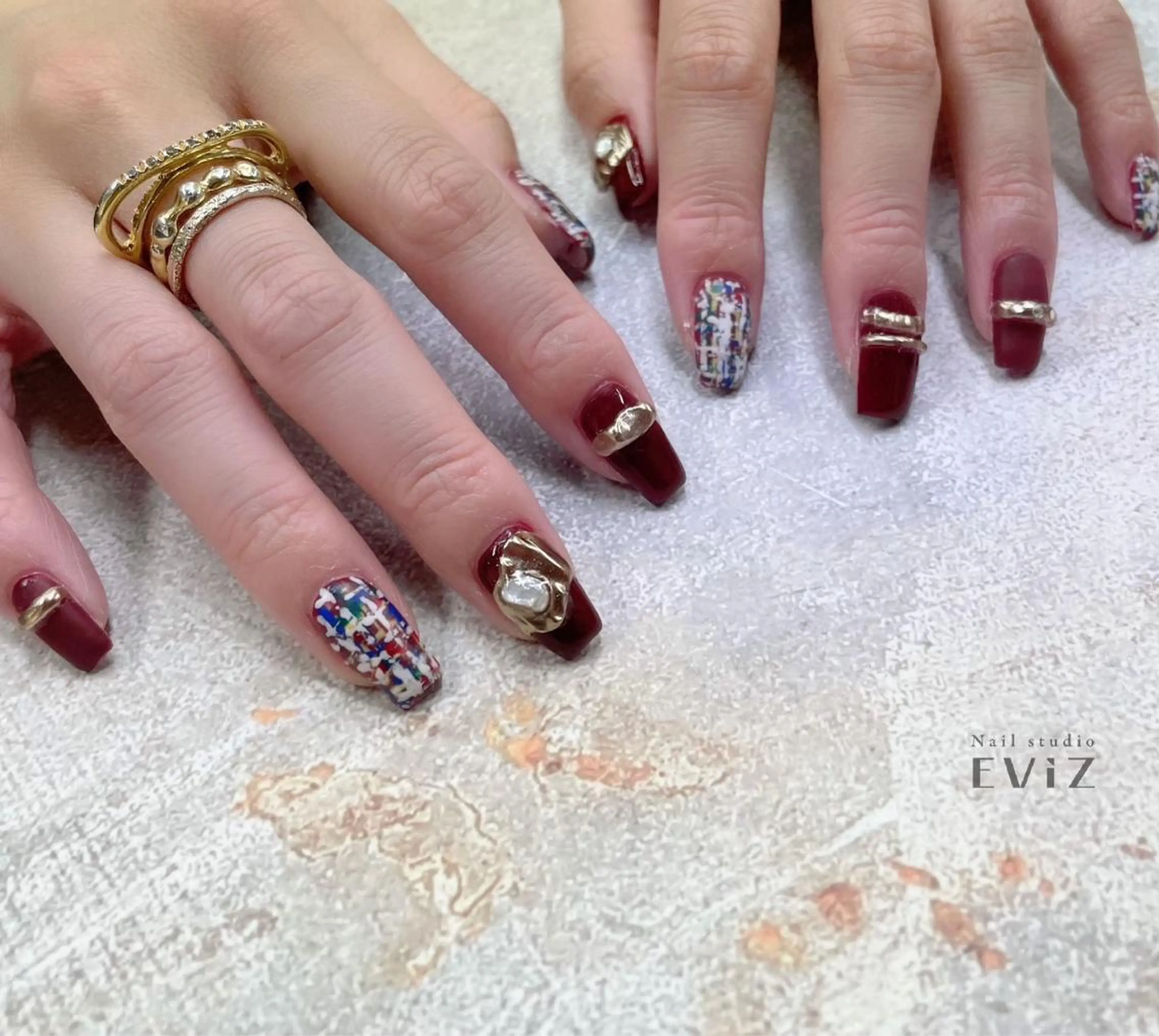 ネイル nailstudio eviz新宿店のネイルデザイン