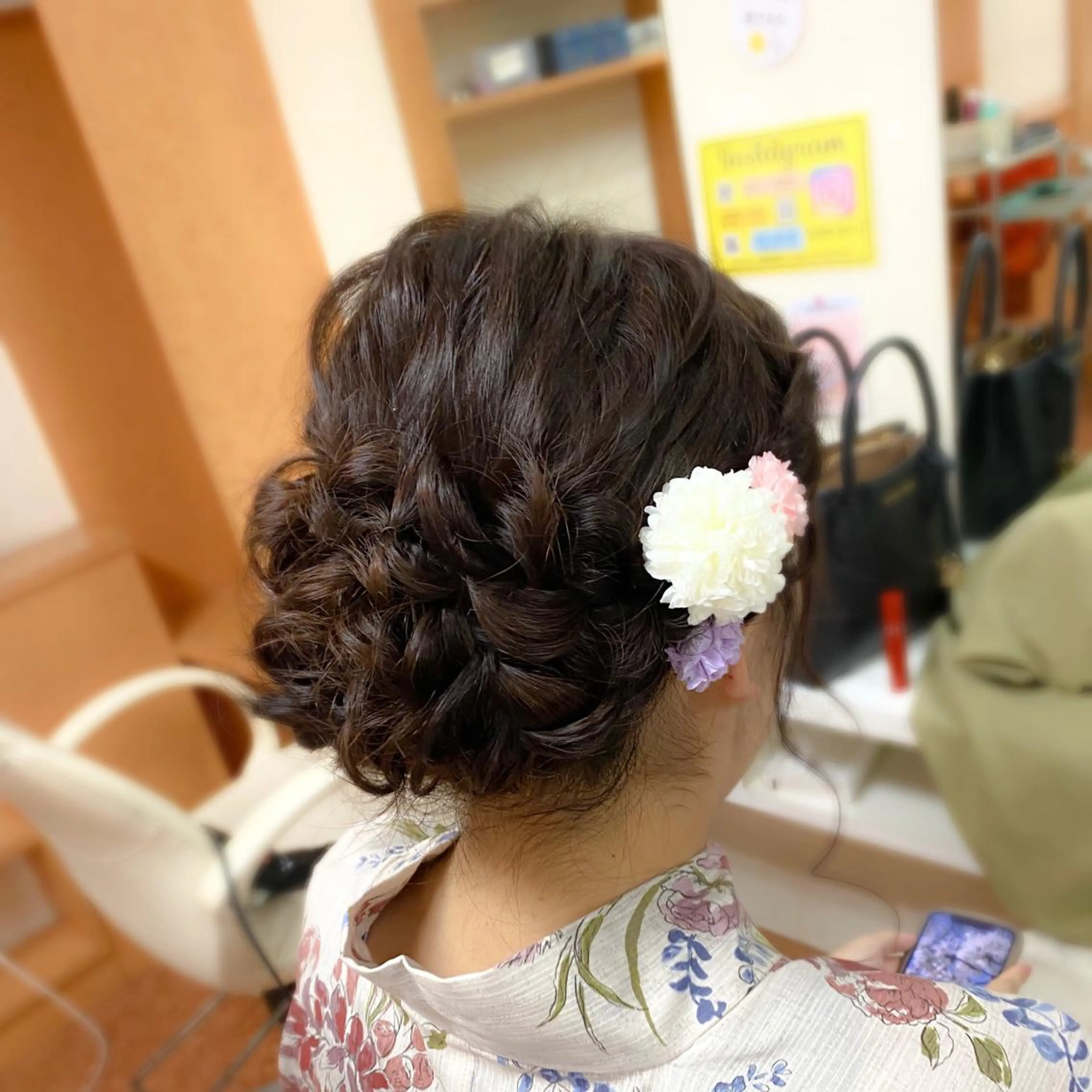 セミロング ヘアアレンジ ヘアセット 竹野 実優のヘアスタイル