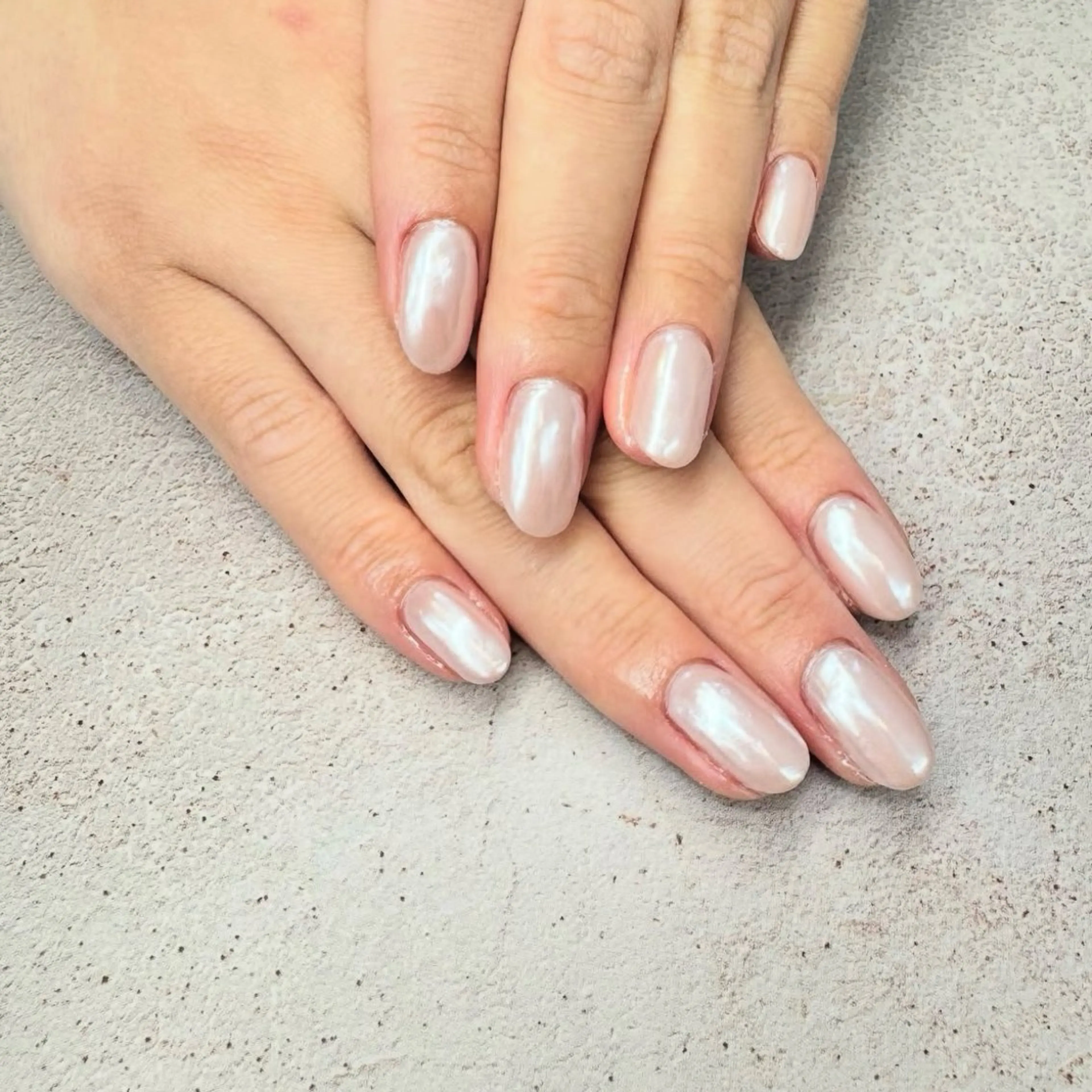 ネイル オーロラネイル 春ネイル 重永 夏南のネイルデザイン